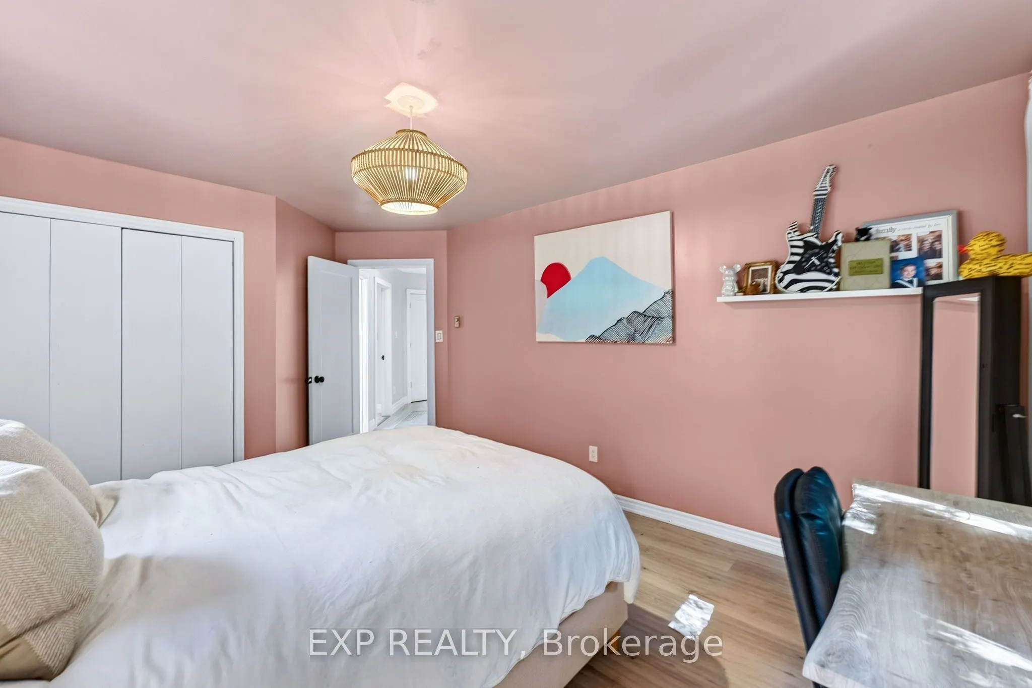 1 Aird Court