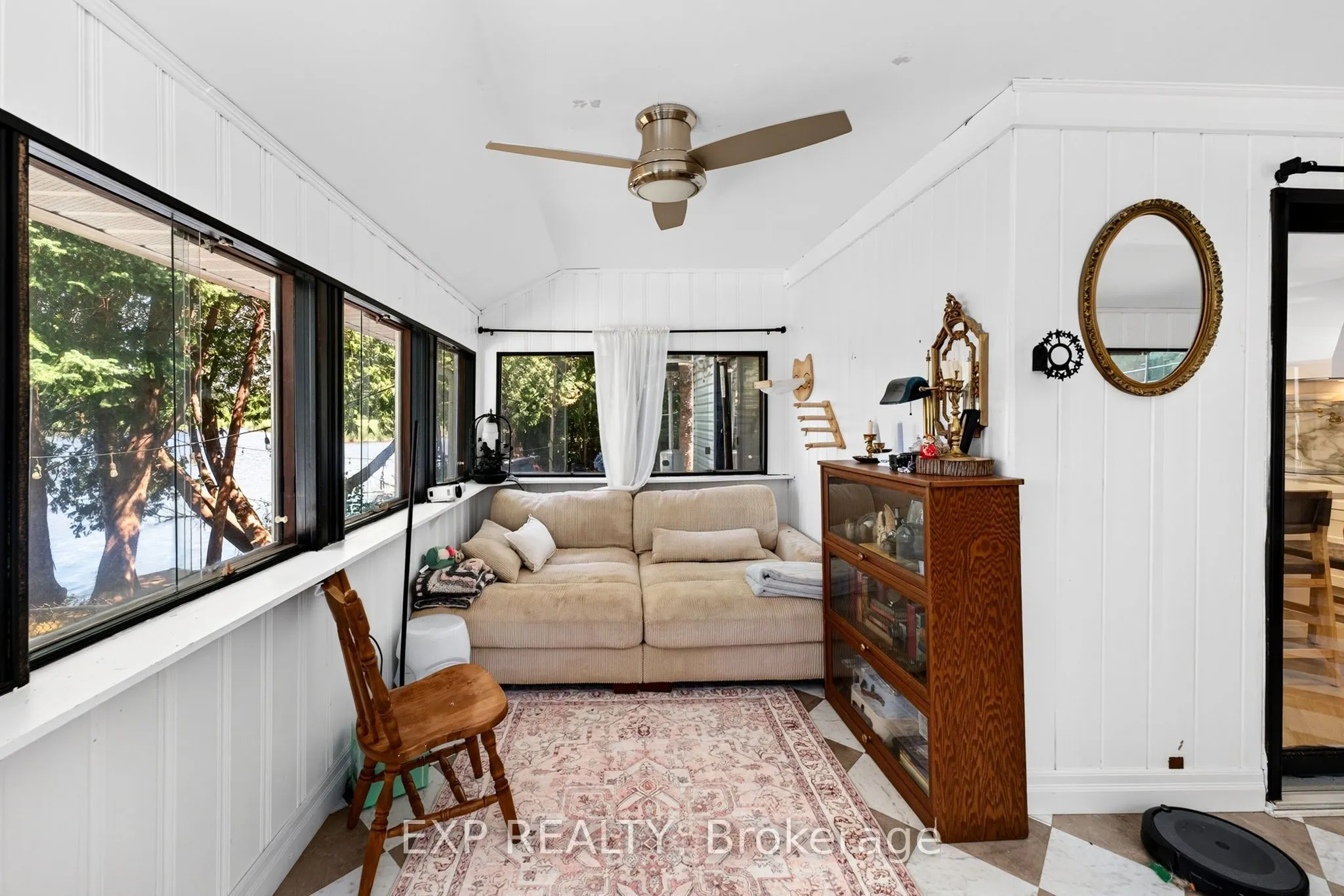 1 Aird Court