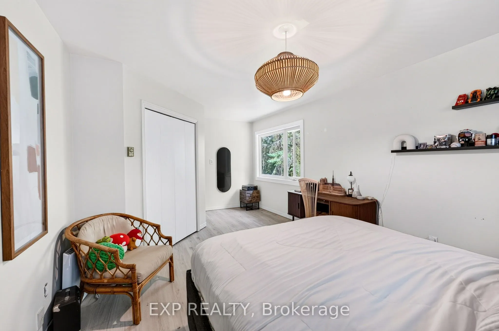 1 Aird Court