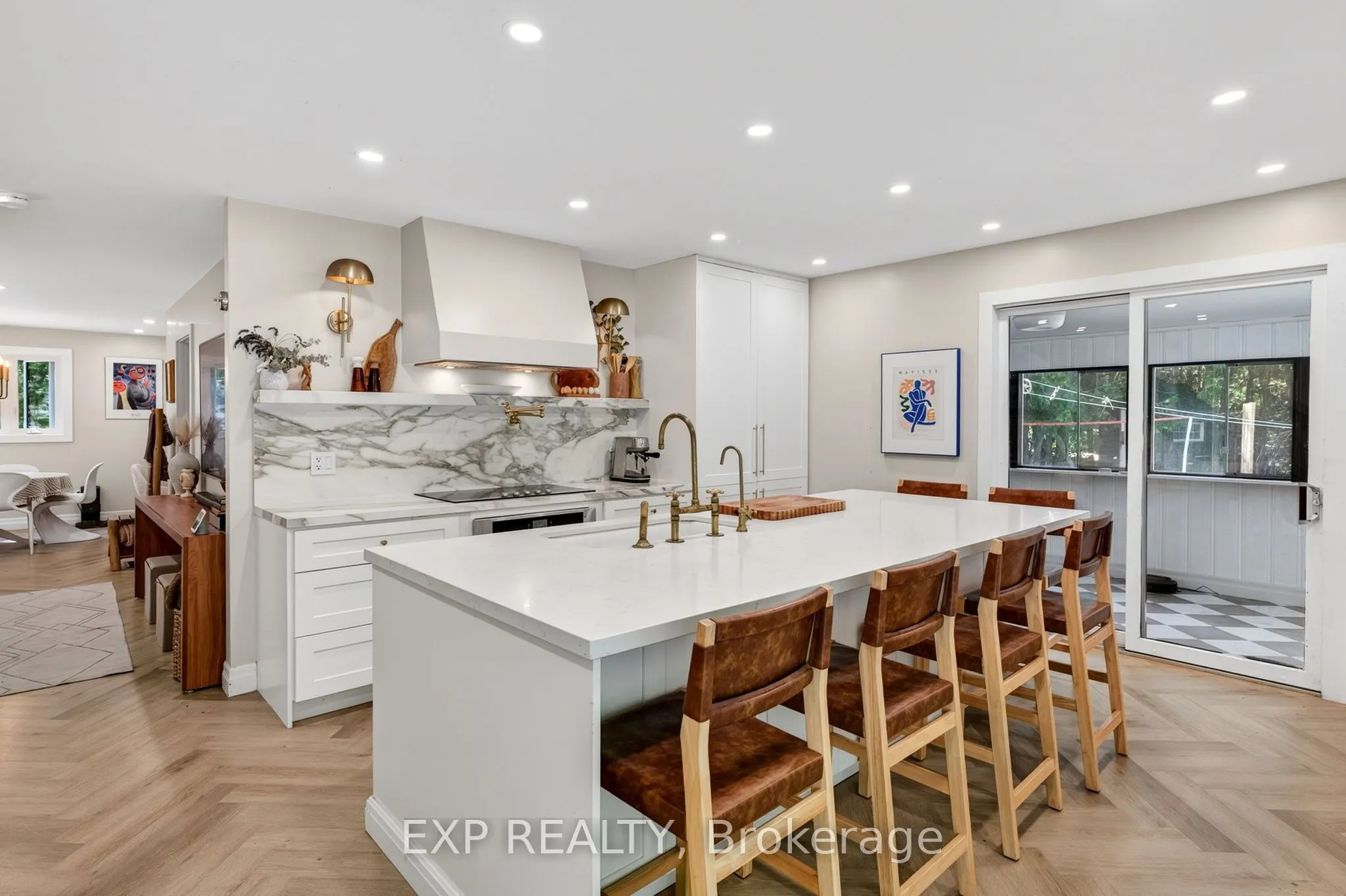 1 Aird Court