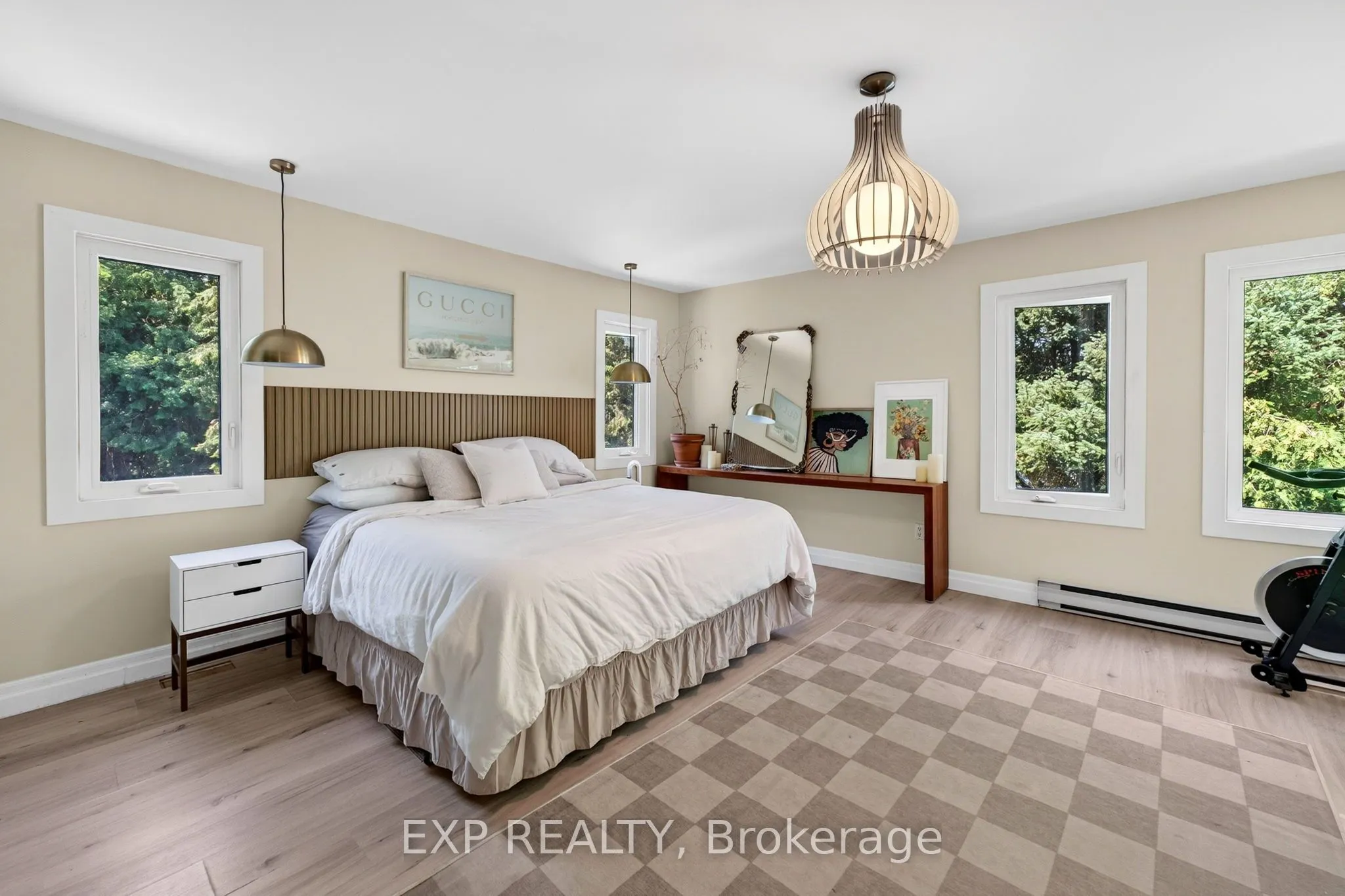 1 Aird Court