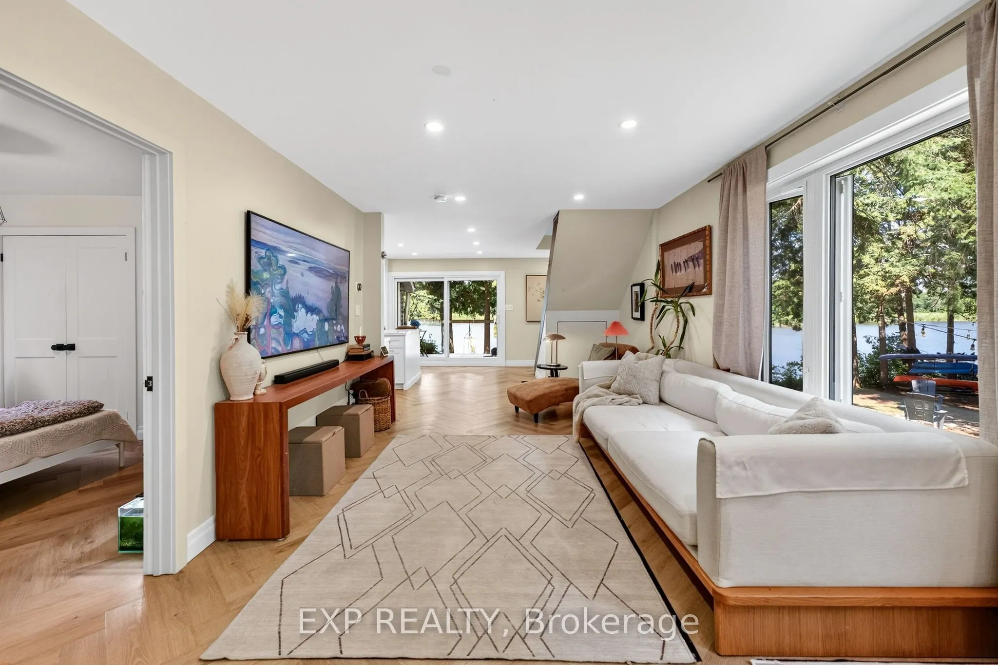 1 Aird Court
