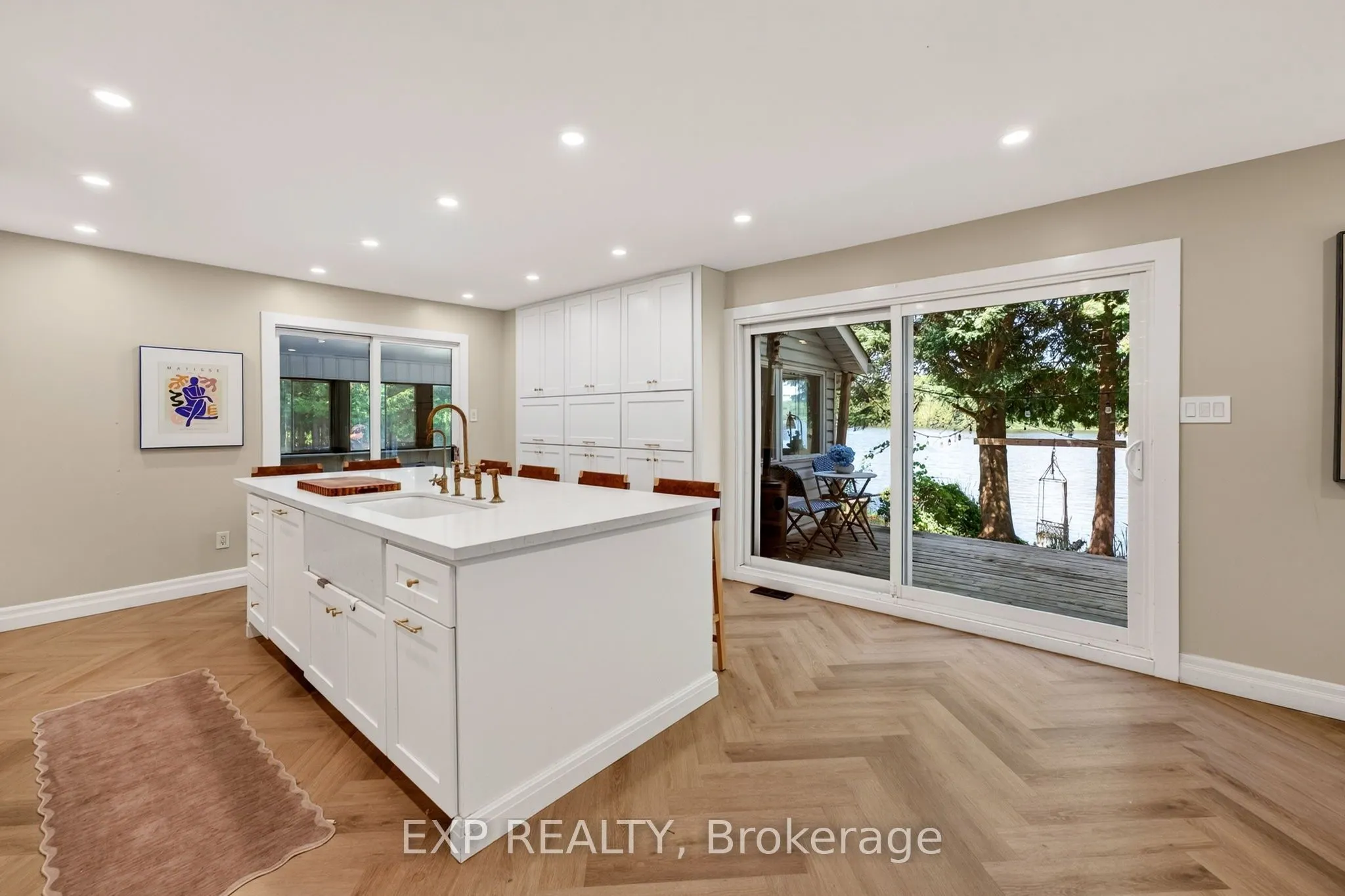 1 Aird Court