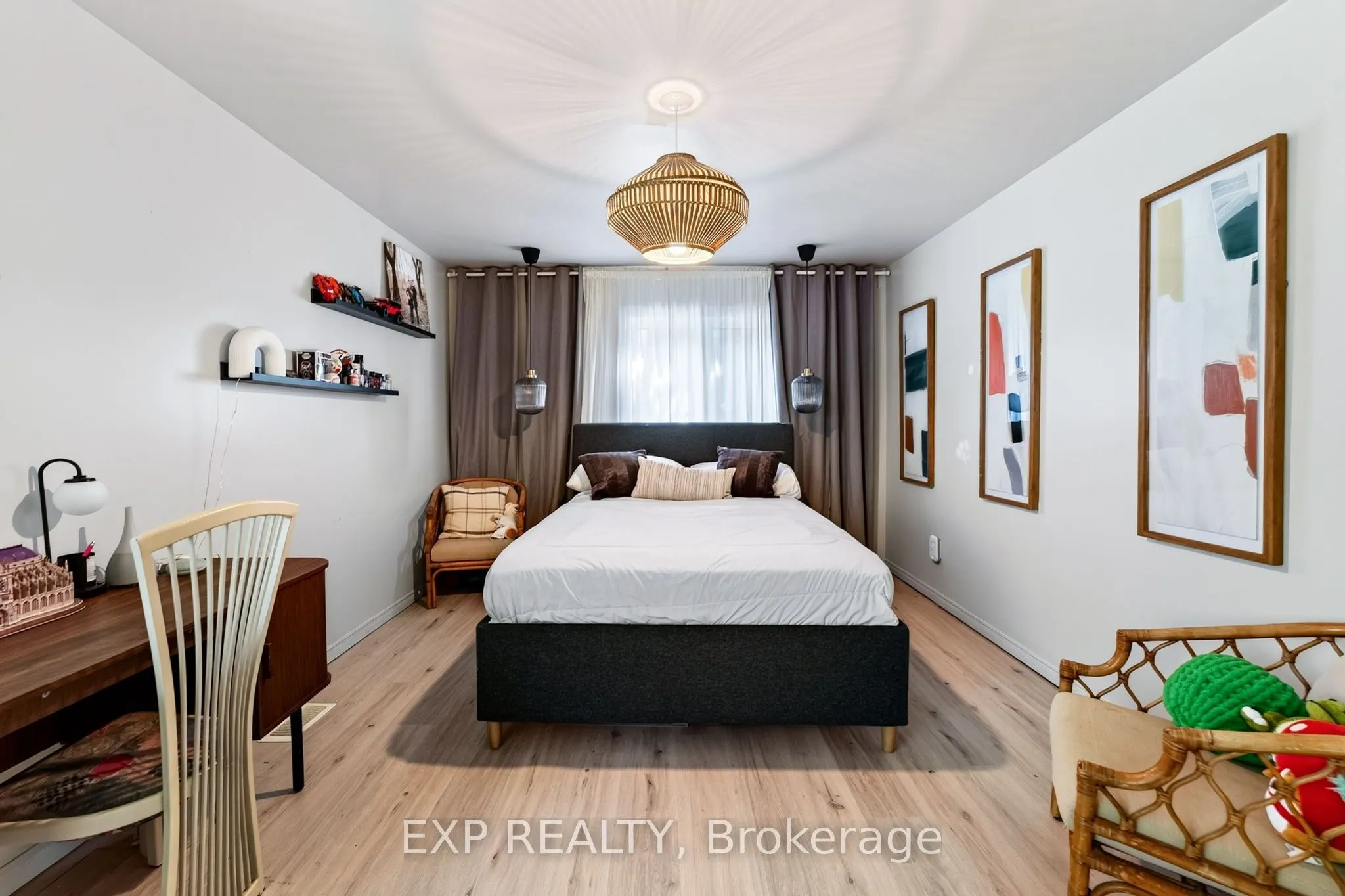 1 Aird Court