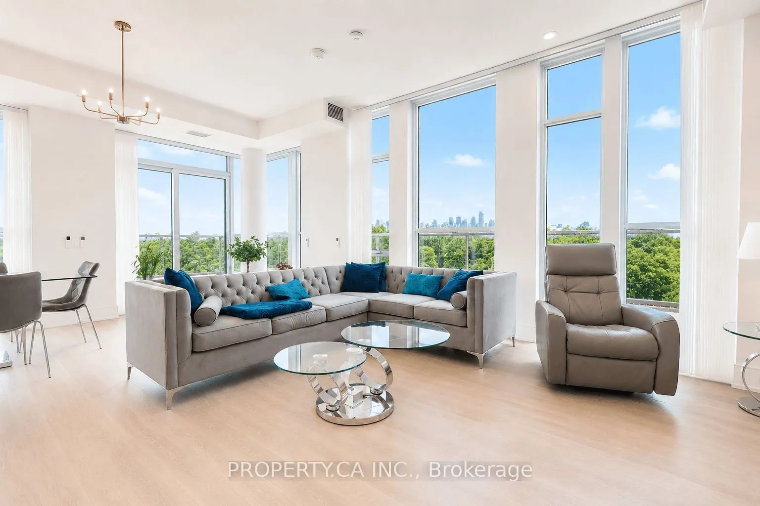 399 Royal Orchard Boulevard #422