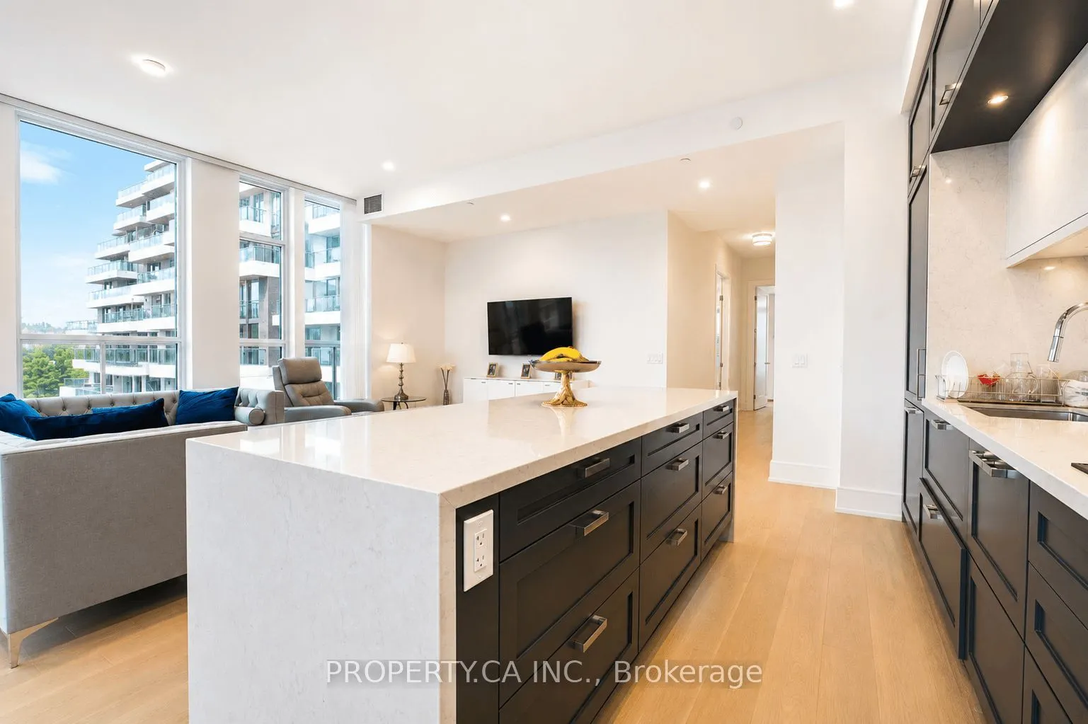 399 Royal Orchard Boulevard #422
