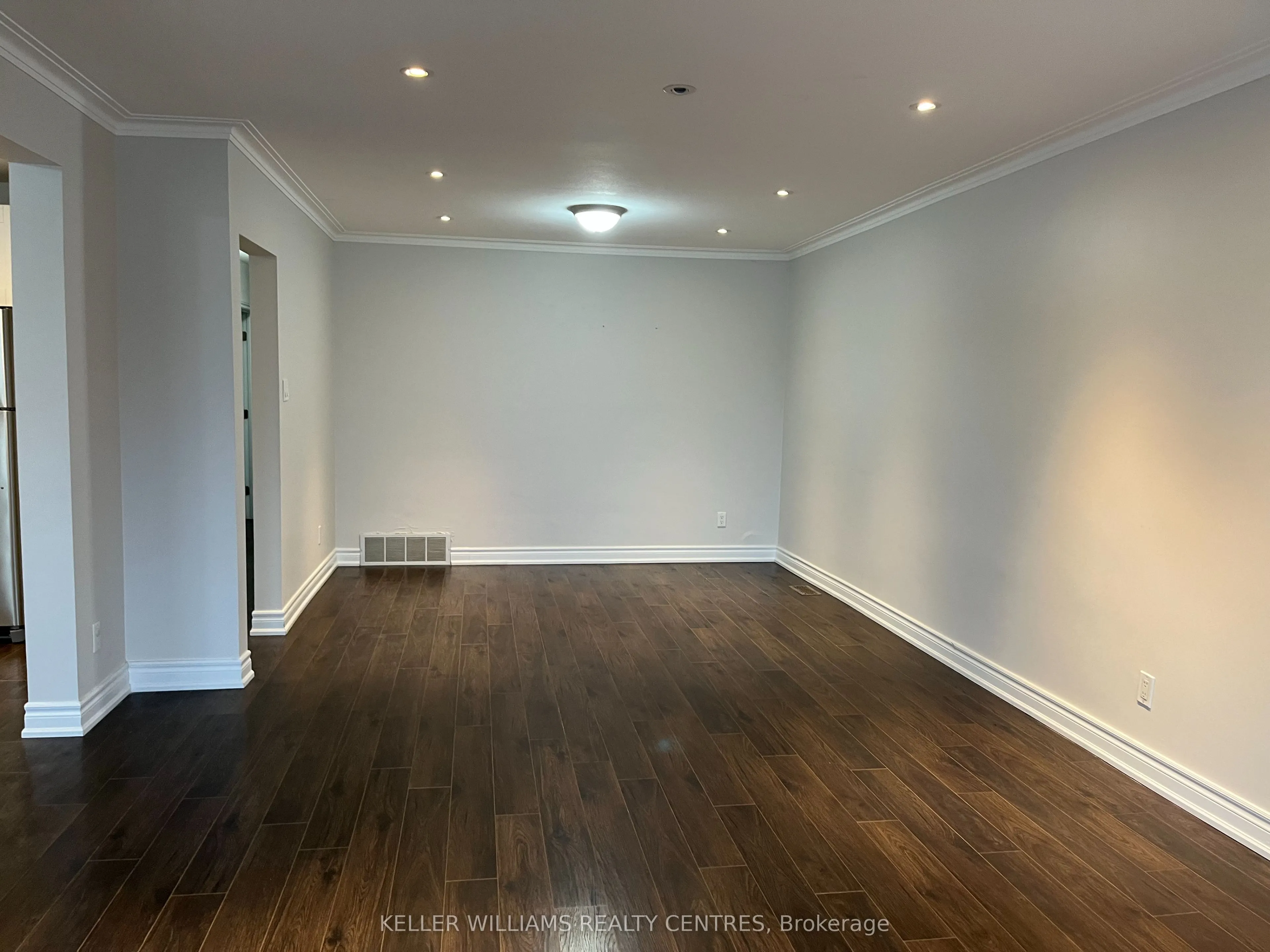 211 Silverbirch Drive #Upper