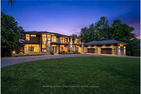 8 Cachet Parkway
