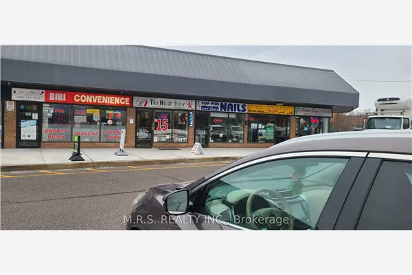 9625 Yonge Street