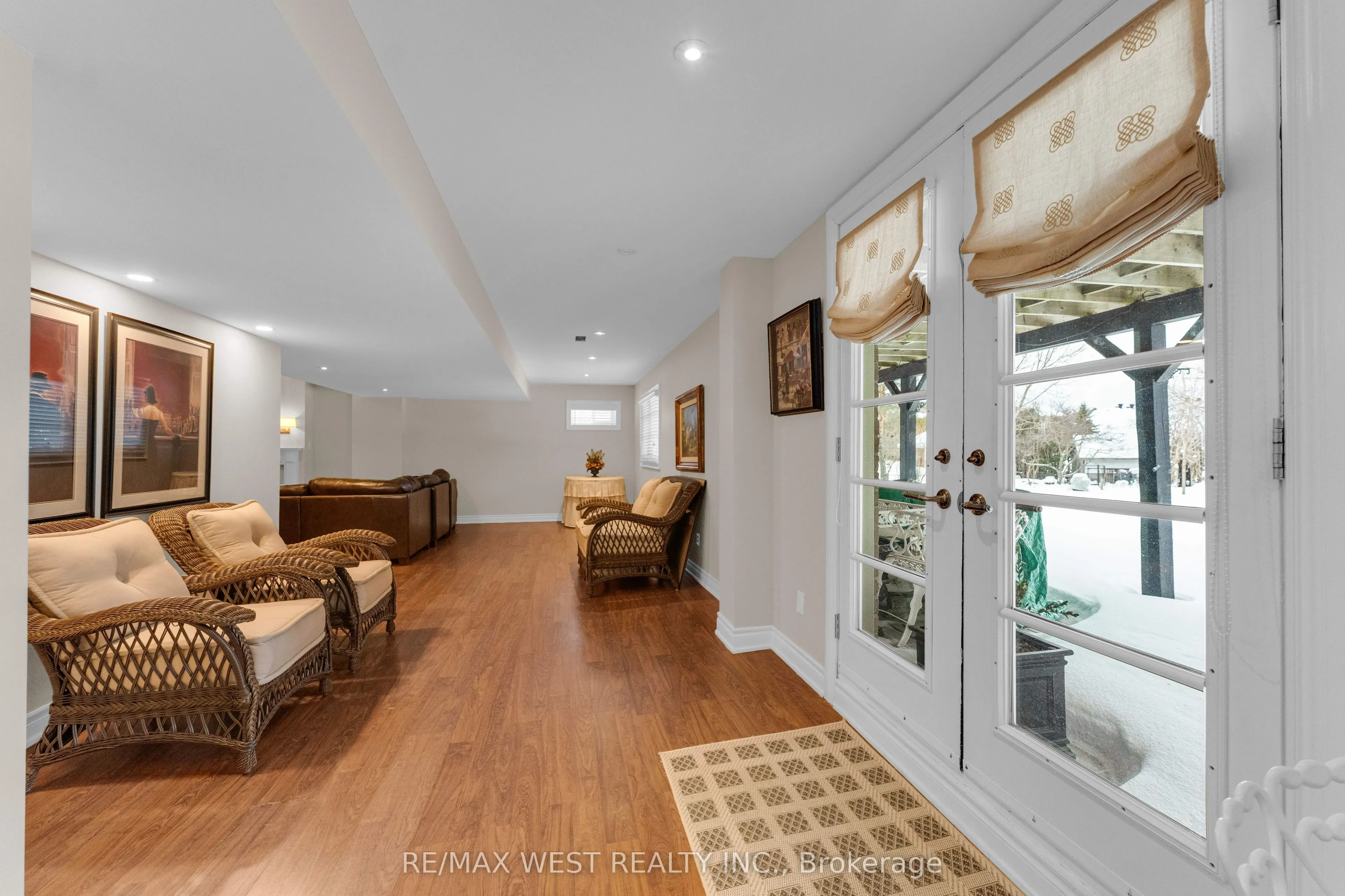 93 Fern Valley Crescent