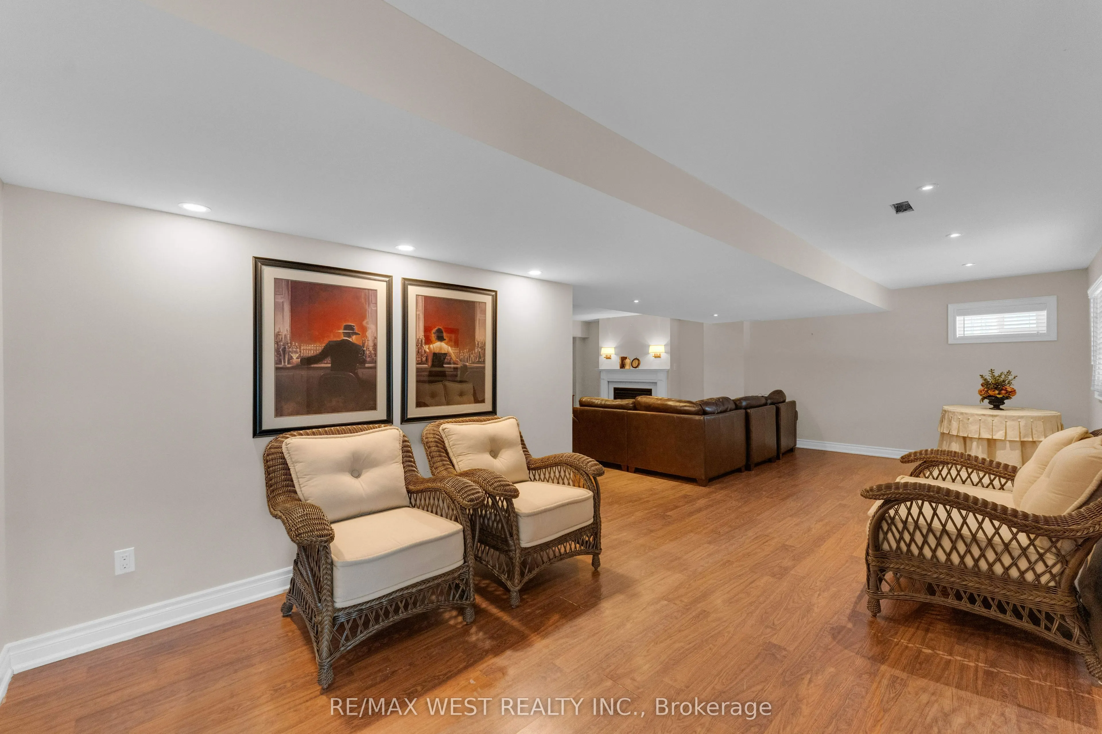 93 Fern Valley Crescent