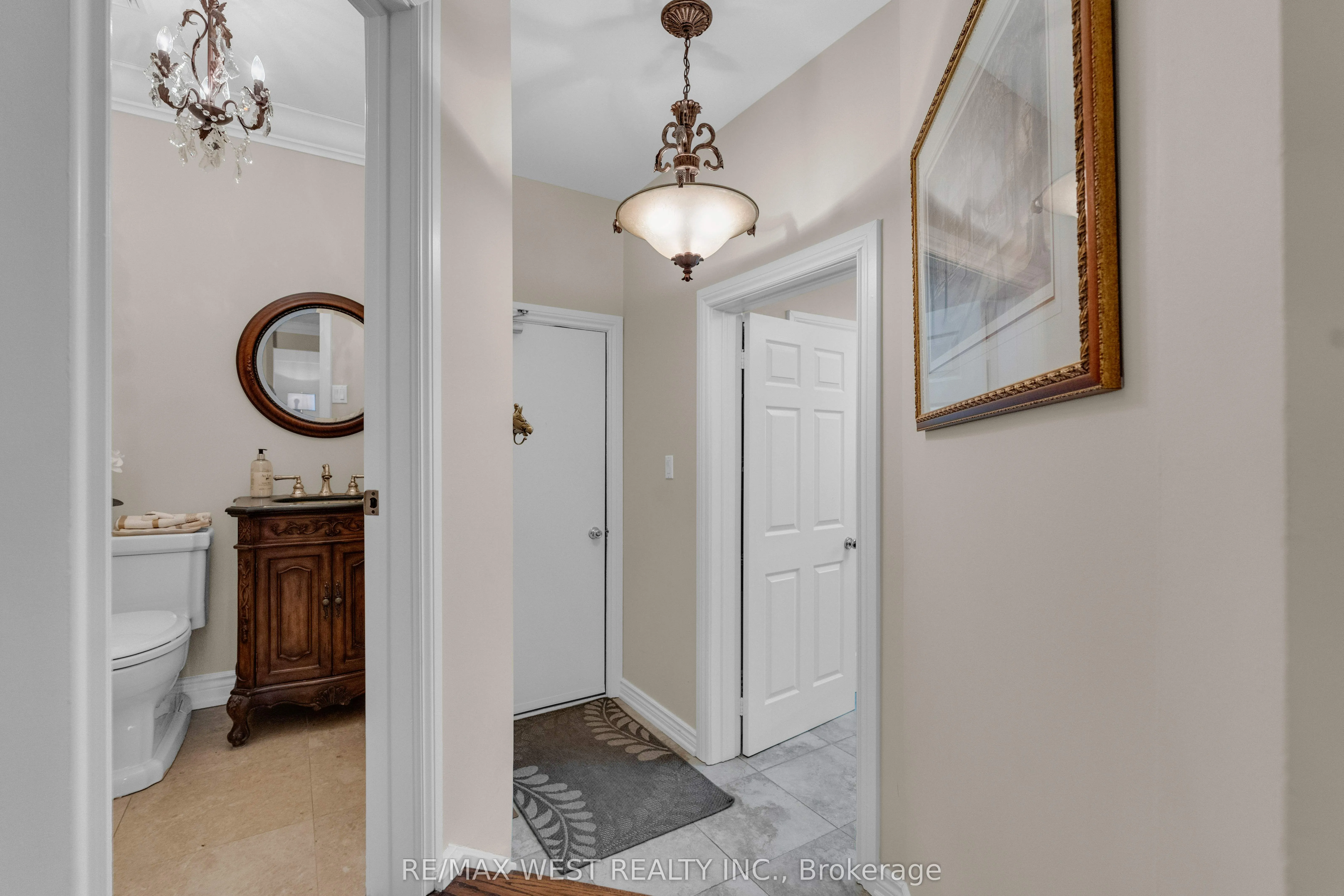 93 Fern Valley Crescent