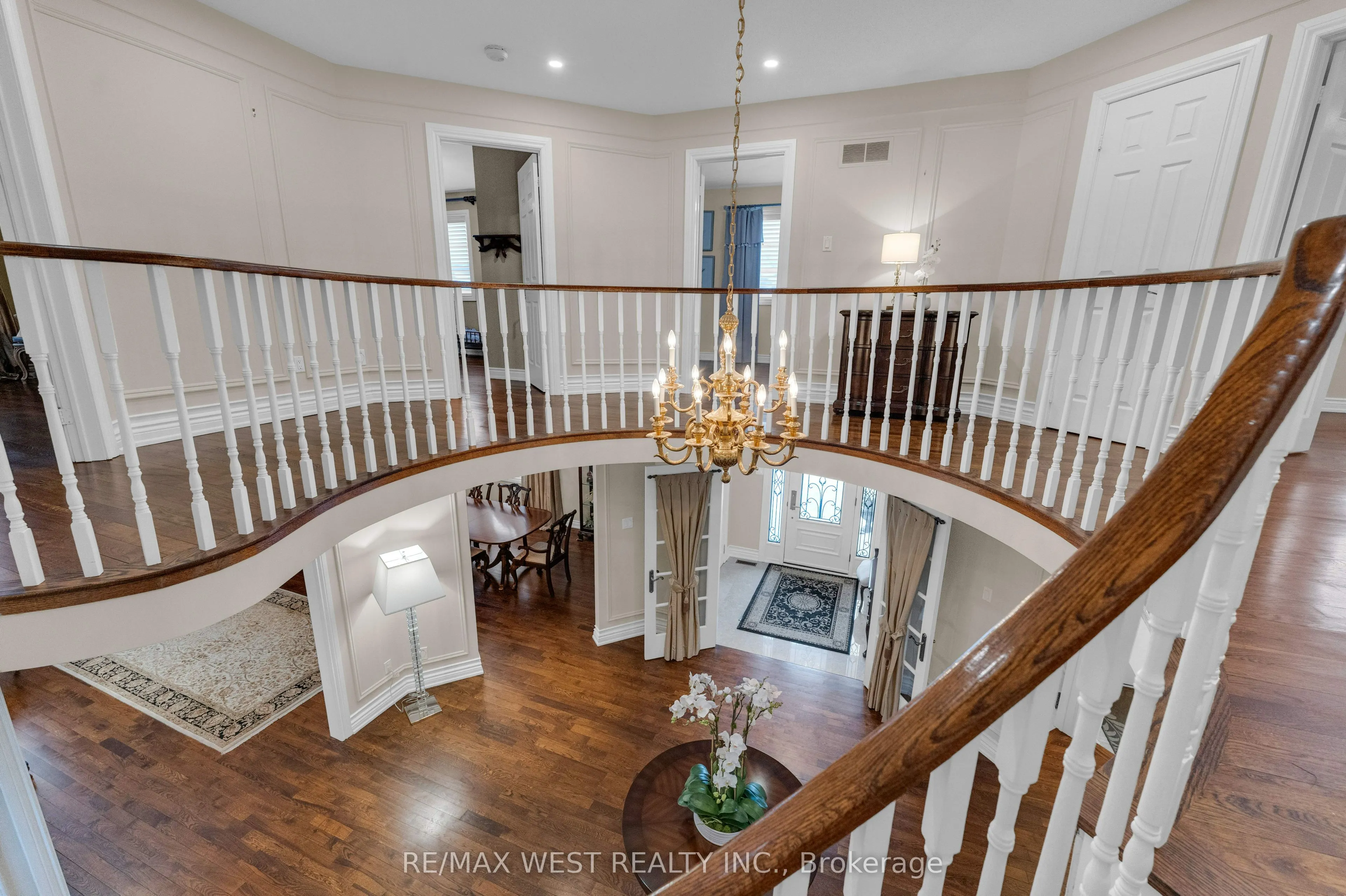 93 Fern Valley Crescent