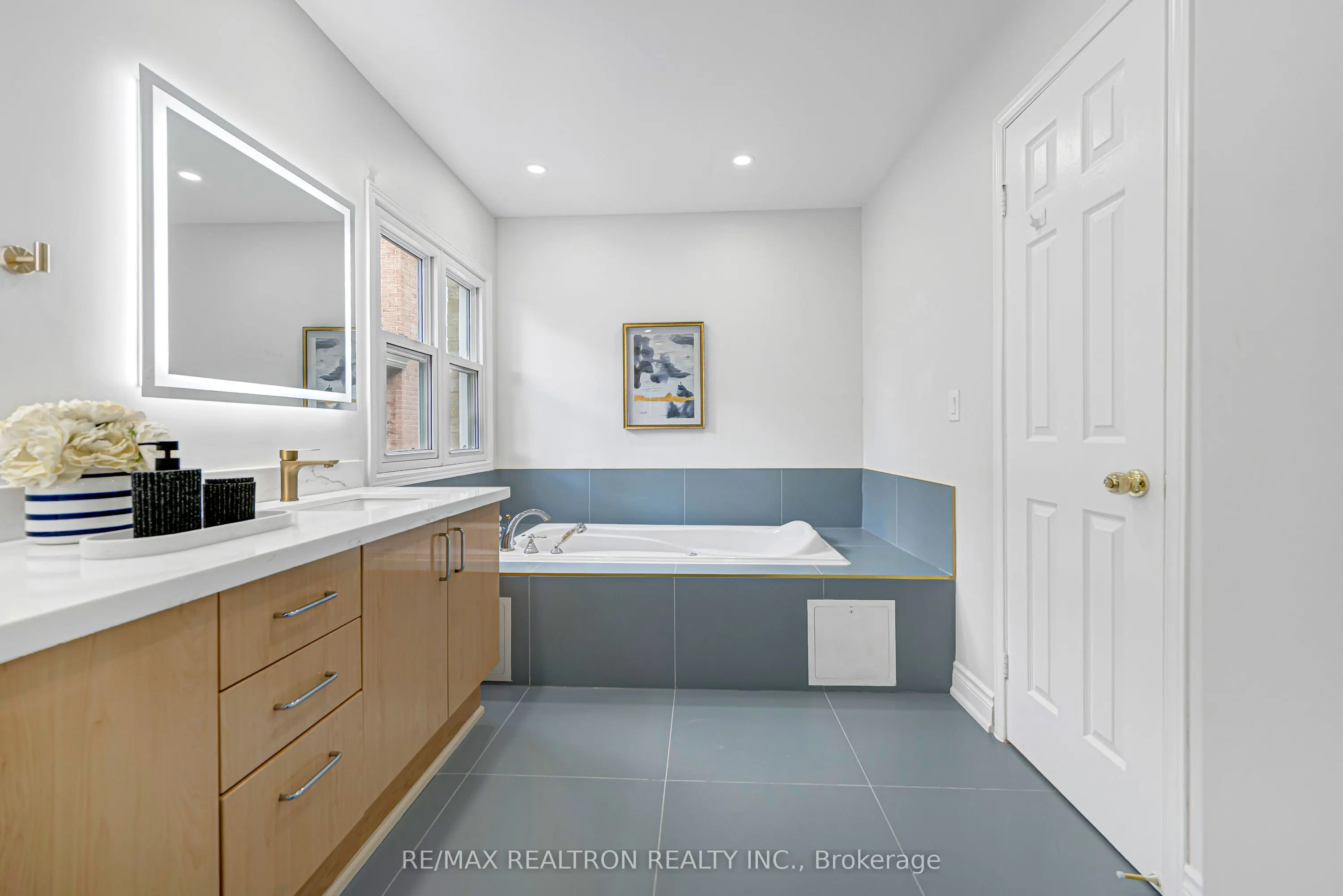 27 Captain Francis Drive