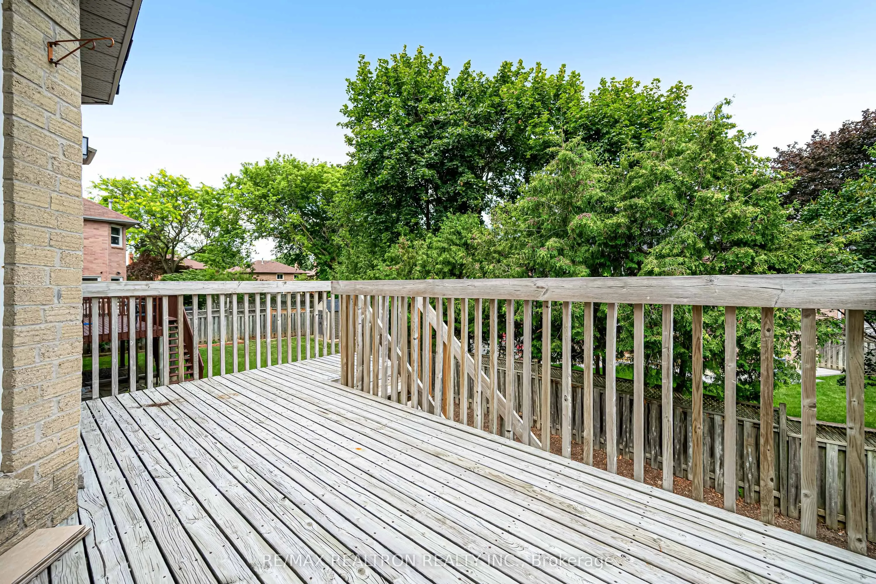 27 Captain Francis Drive
