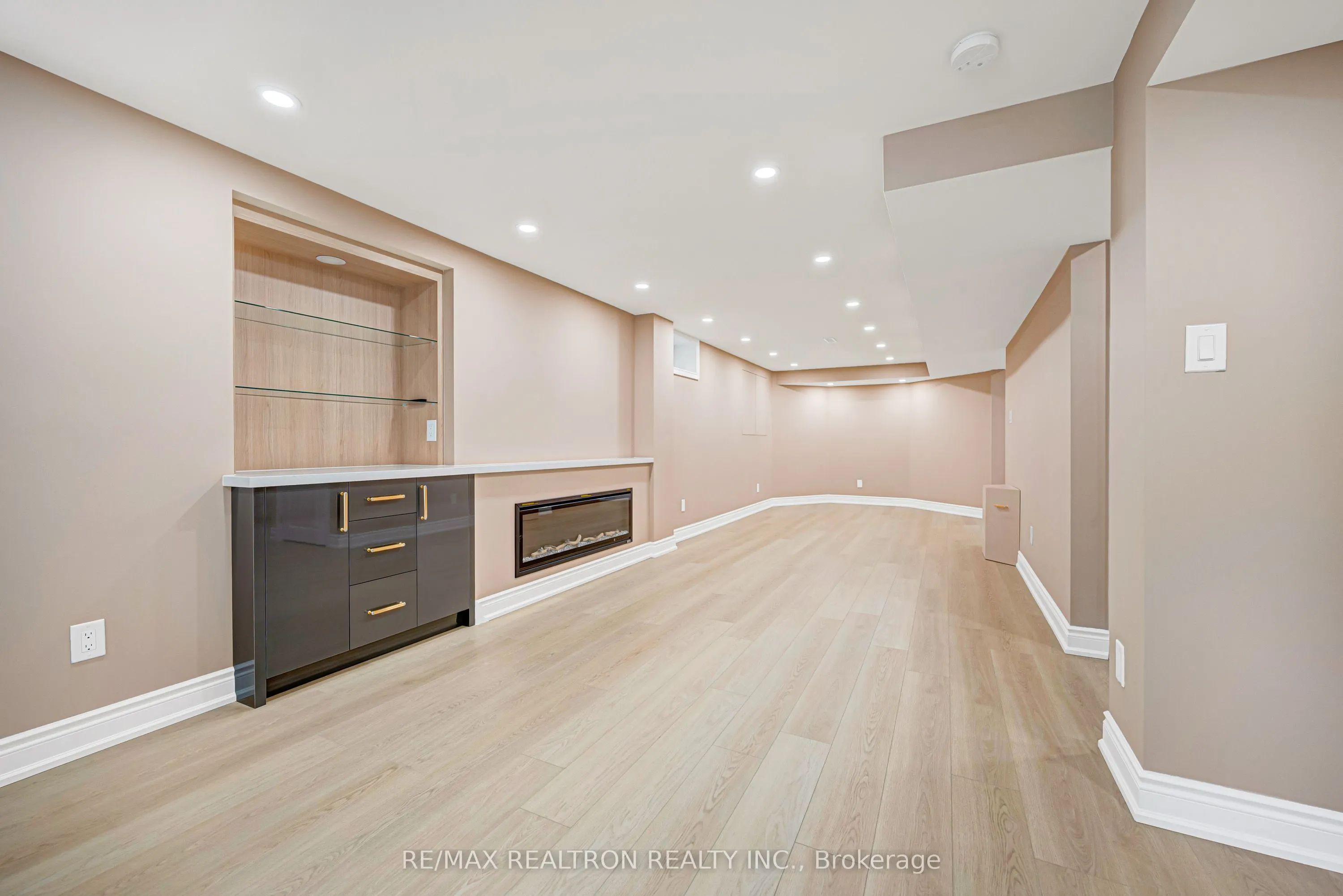27 Captain Francis Drive
