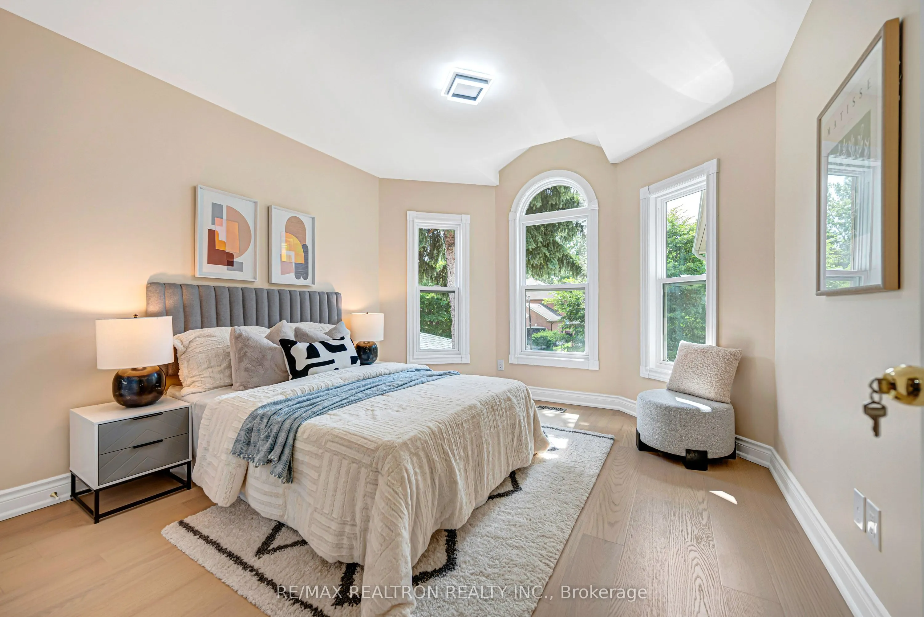 27 Captain Francis Drive