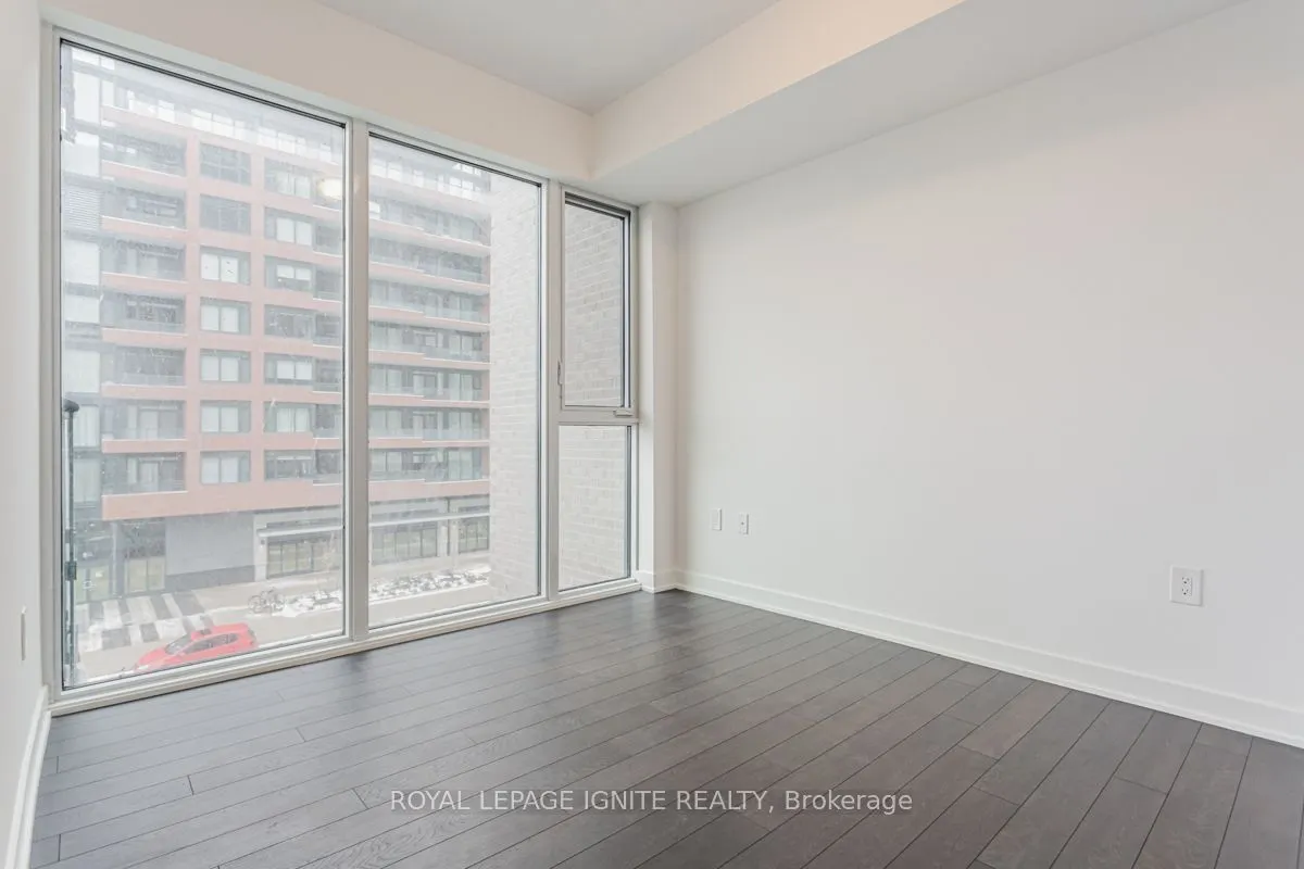 100 Eagle Rock Way #305