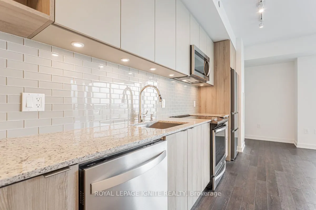 100 Eagle Rock Way #305
