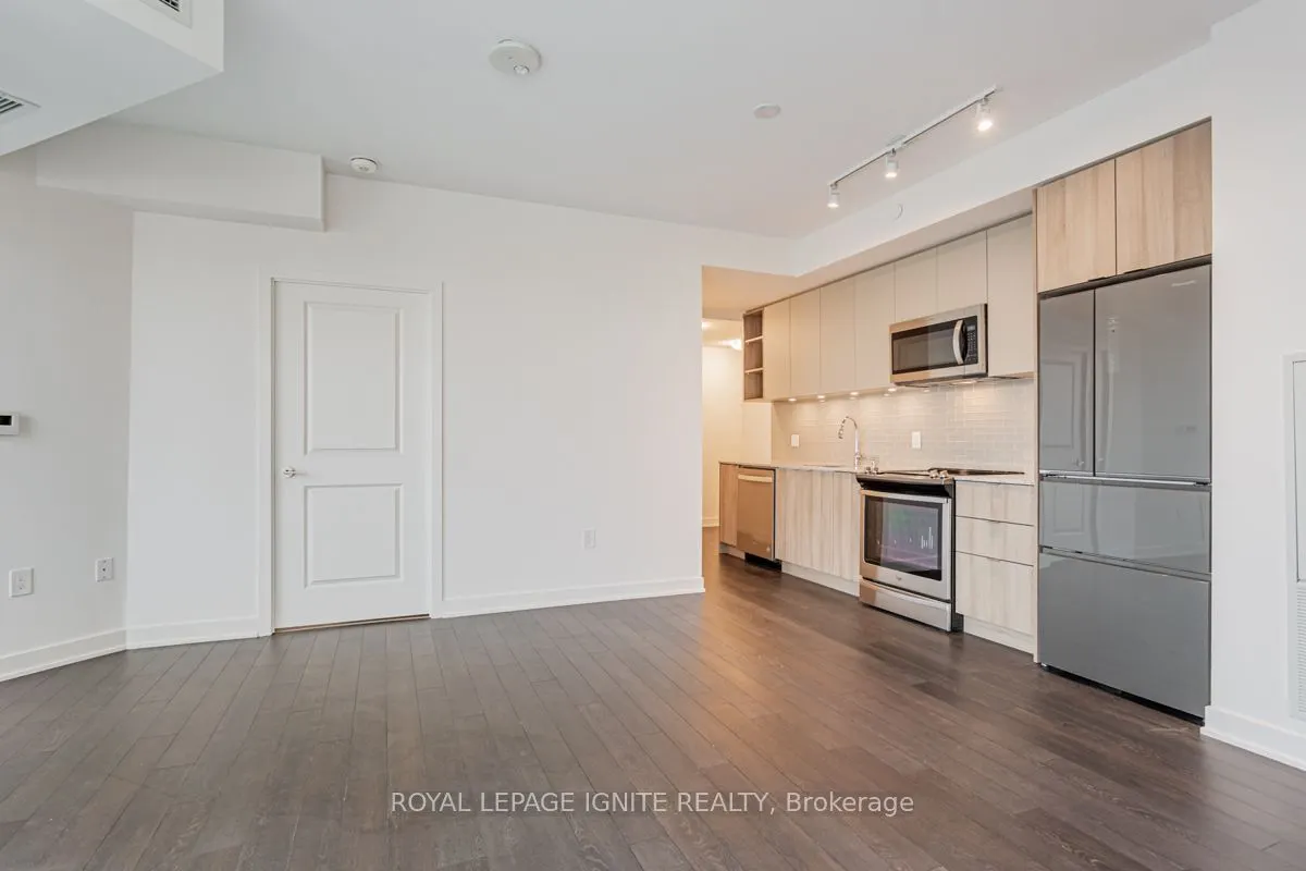 100 Eagle Rock Way #305