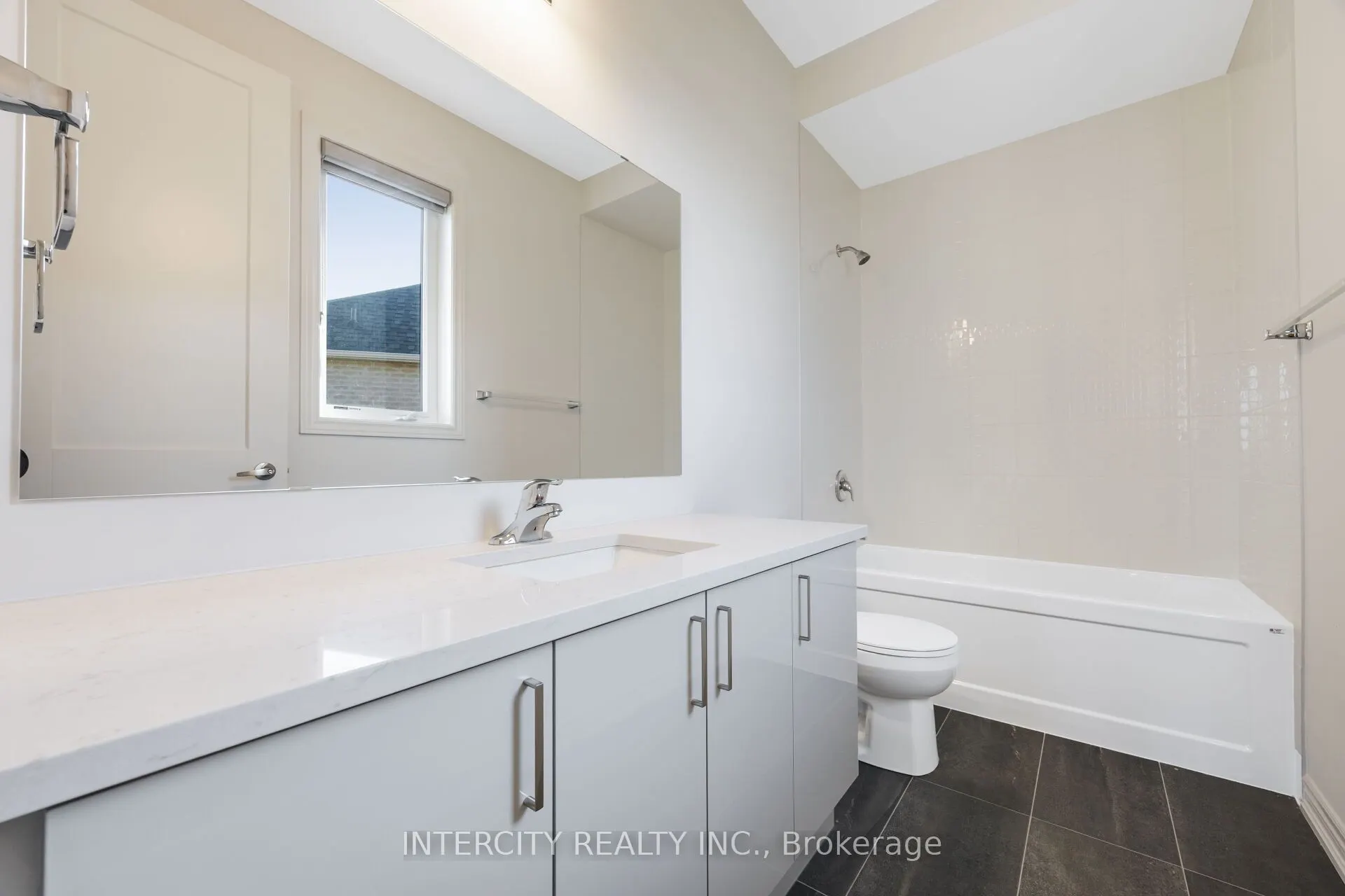 8 Elderberry Way