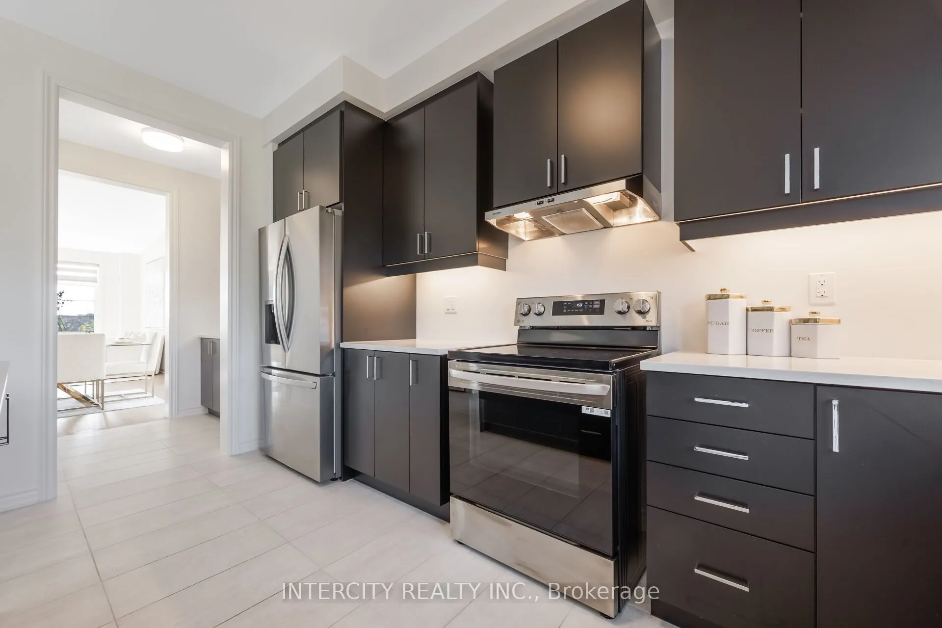 8 Elderberry Way