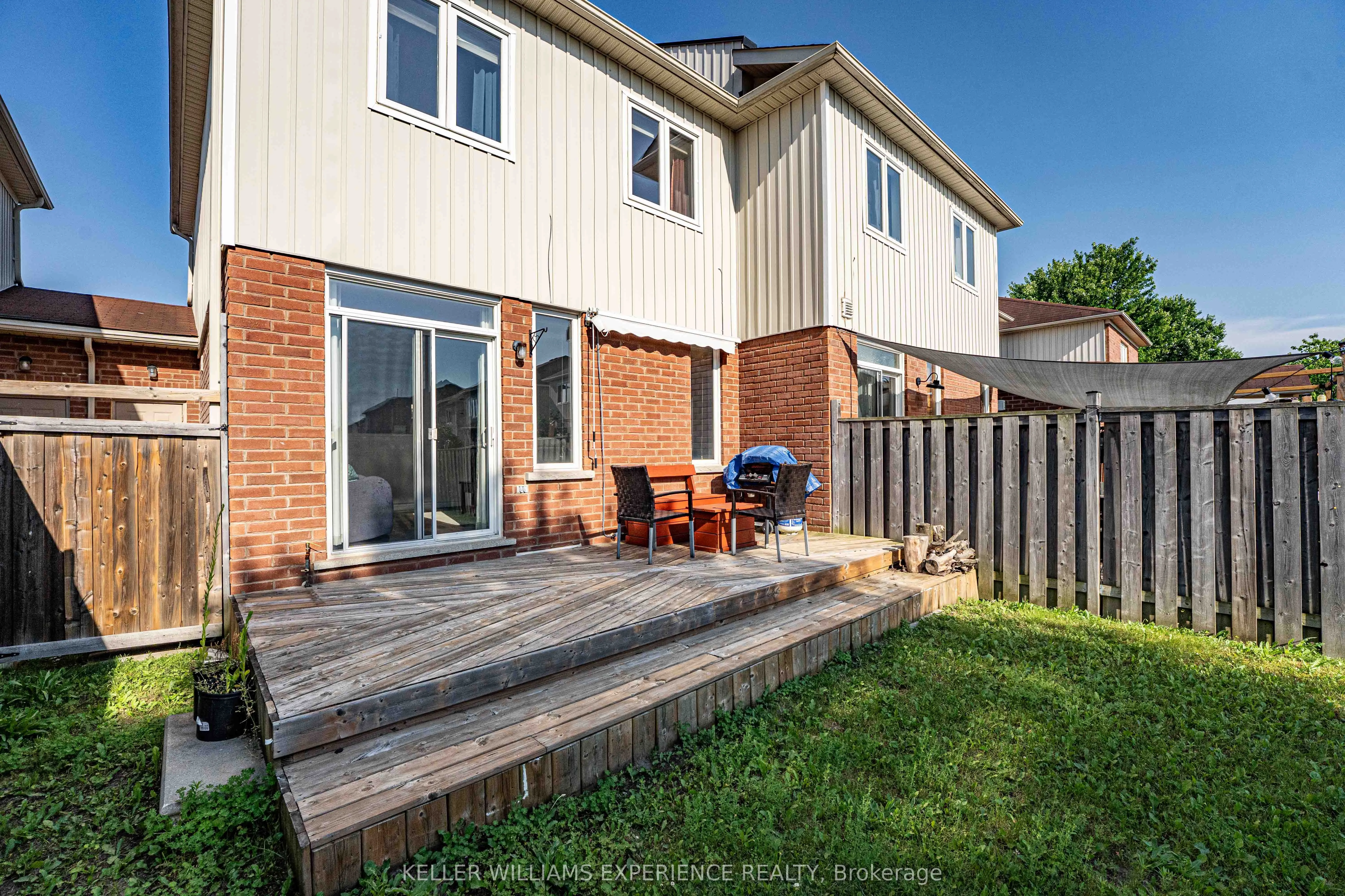 110 COLLIER Crescent