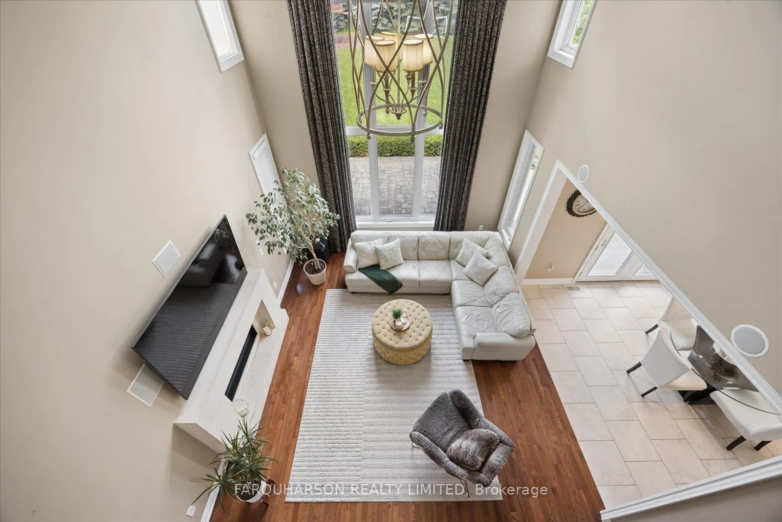 41 Country Club Crescent