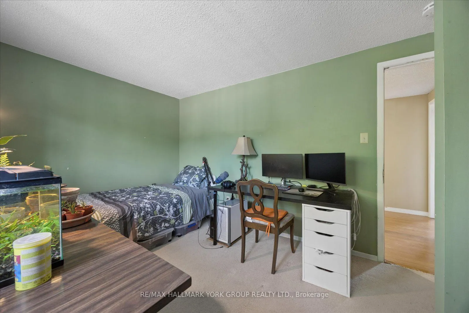 458 Chester Avenue