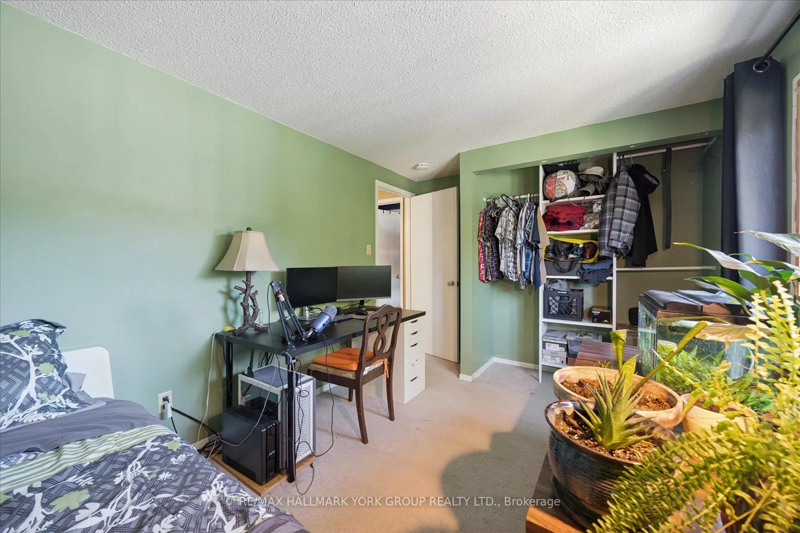 458 Chester Avenue
