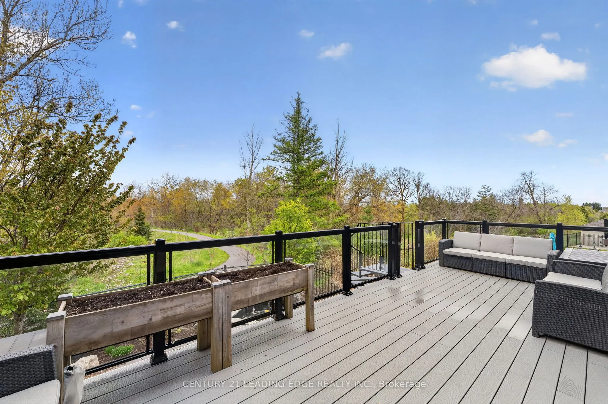 33 Stollery Pond Crescent