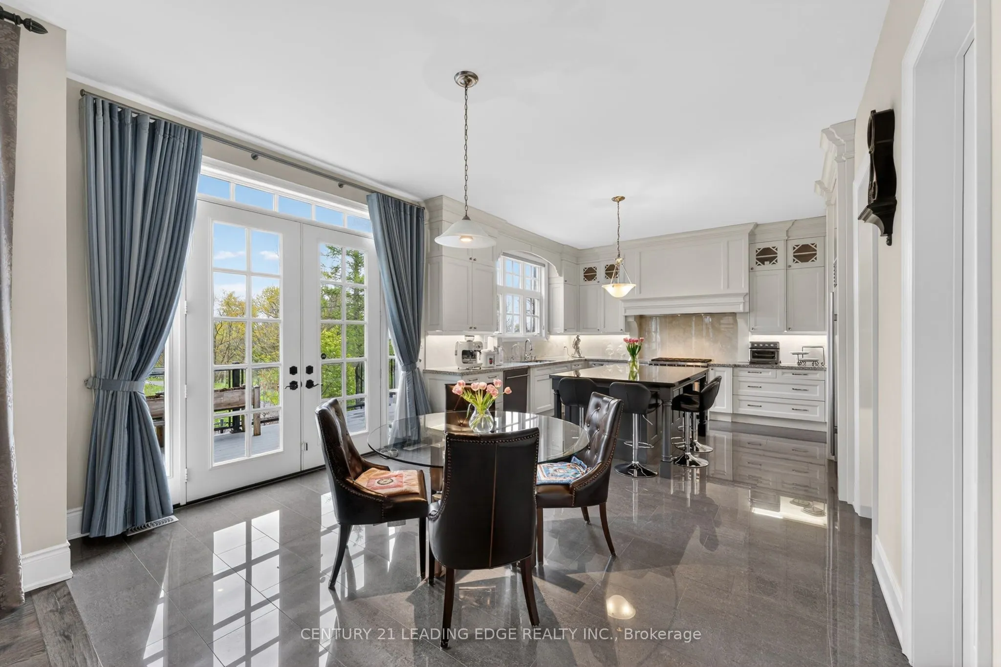 33 Stollery Pond Crescent
