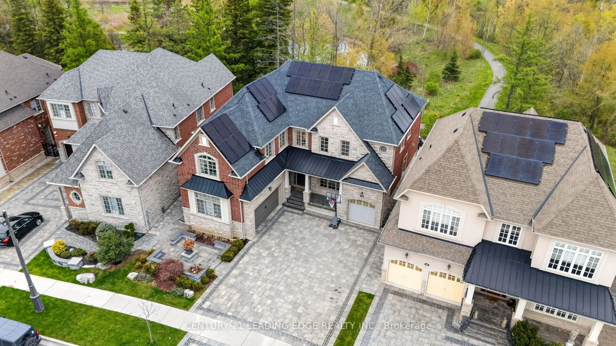 33 Stollery Pond Crescent