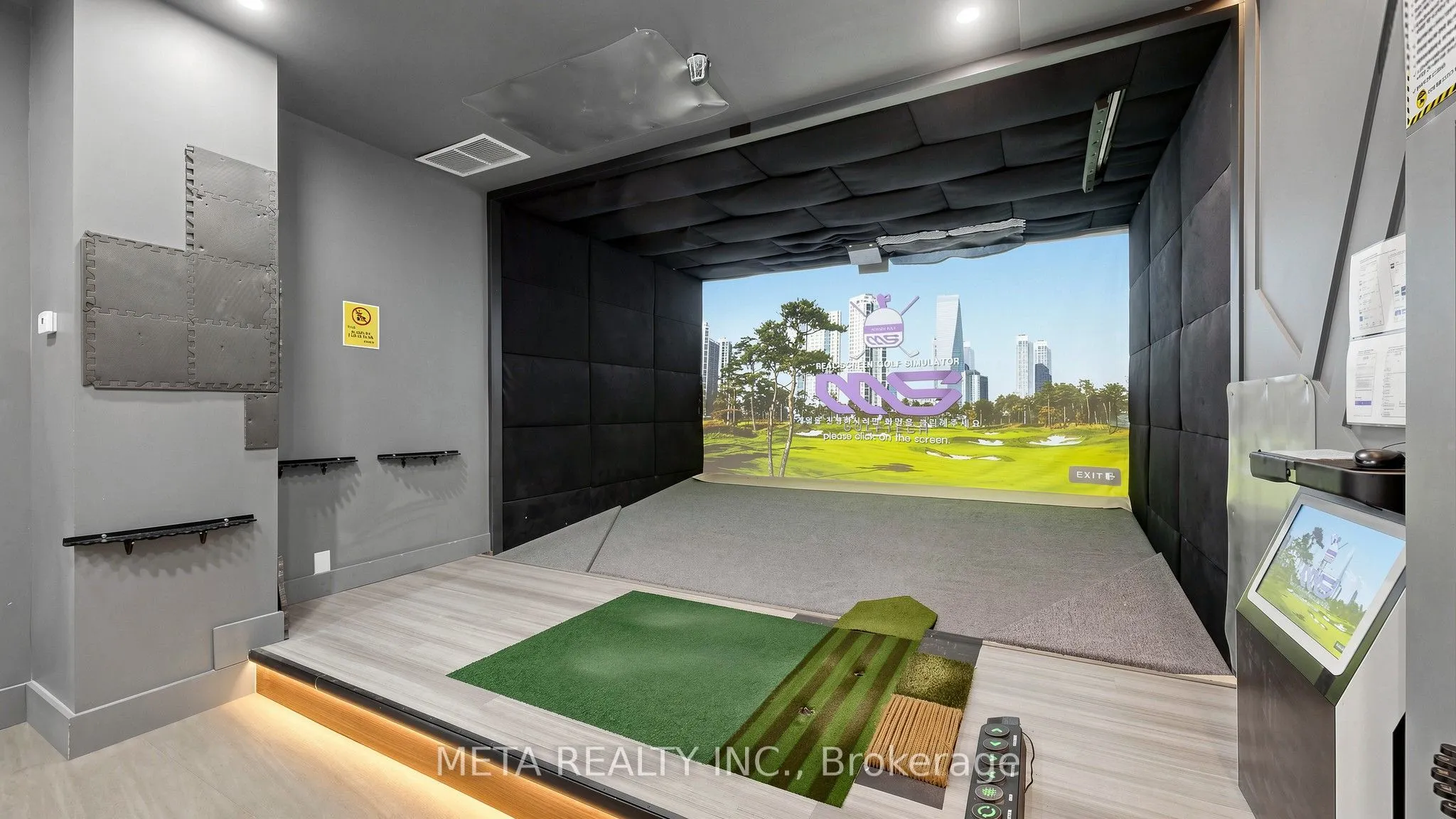 1600 Steeles Avenue W #31