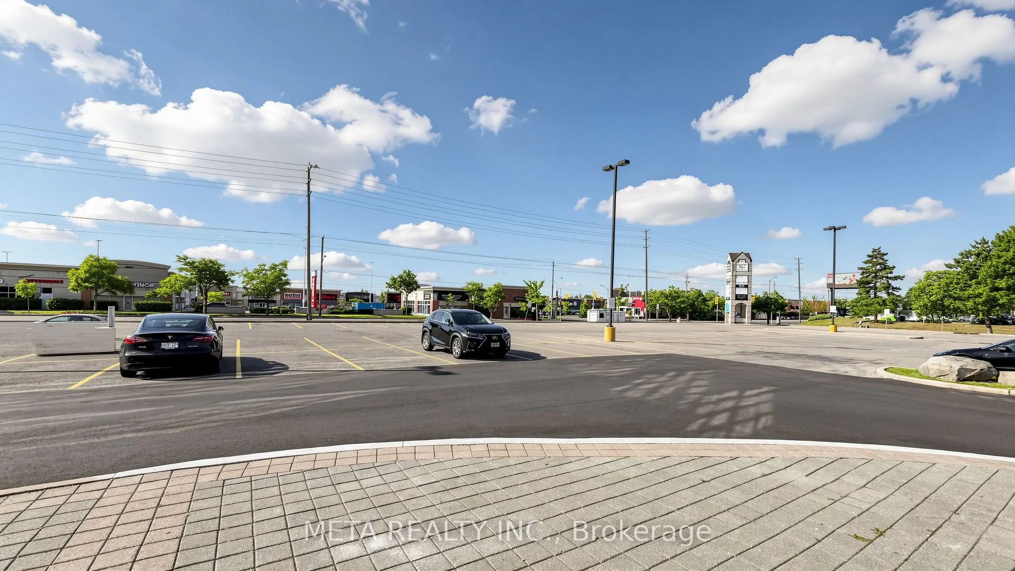 1600 Steeles Avenue W #31