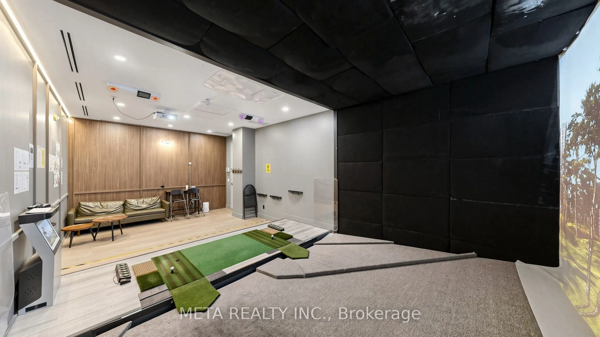1600 Steeles Avenue W #31