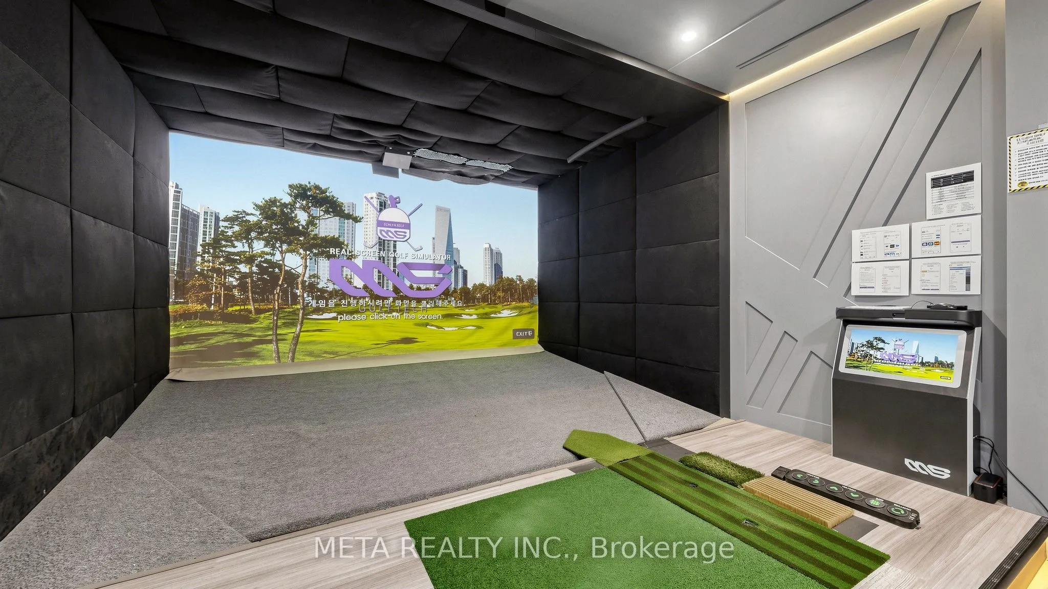 1600 Steeles Avenue W #31