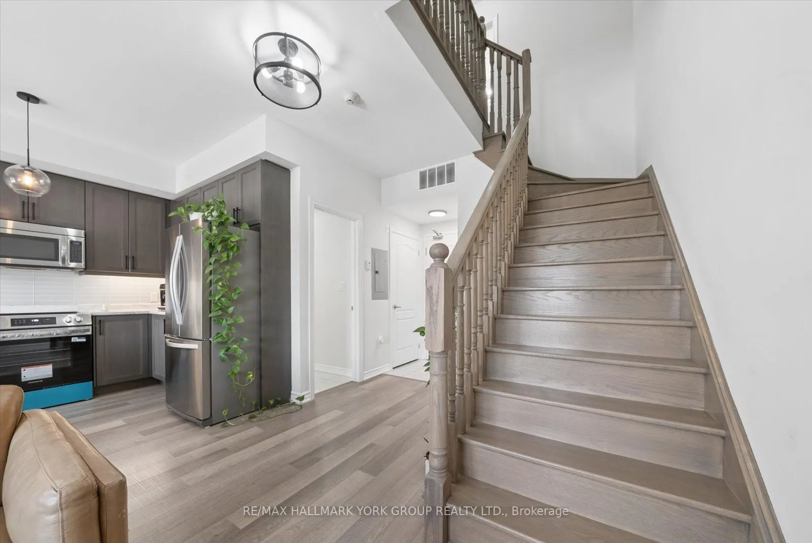 3905 Major Mackenzie Drive #203