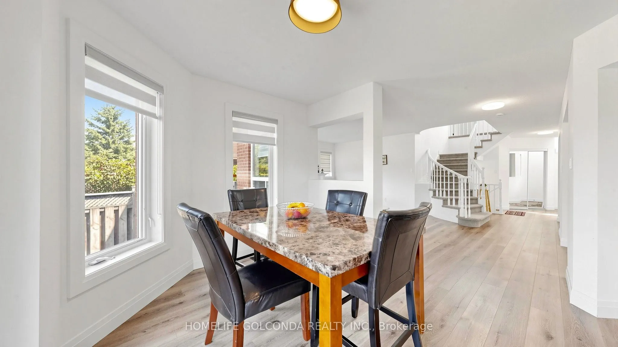 1304 Vincent Crescent