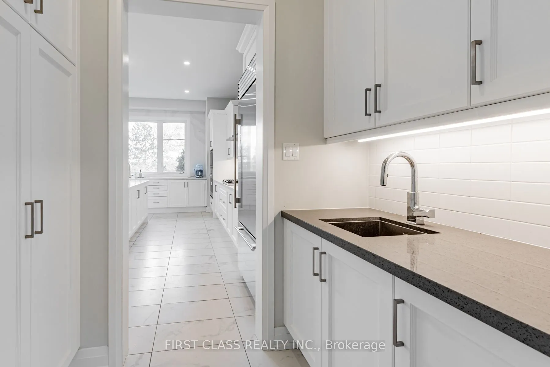 15 Kenneth Campbell Court