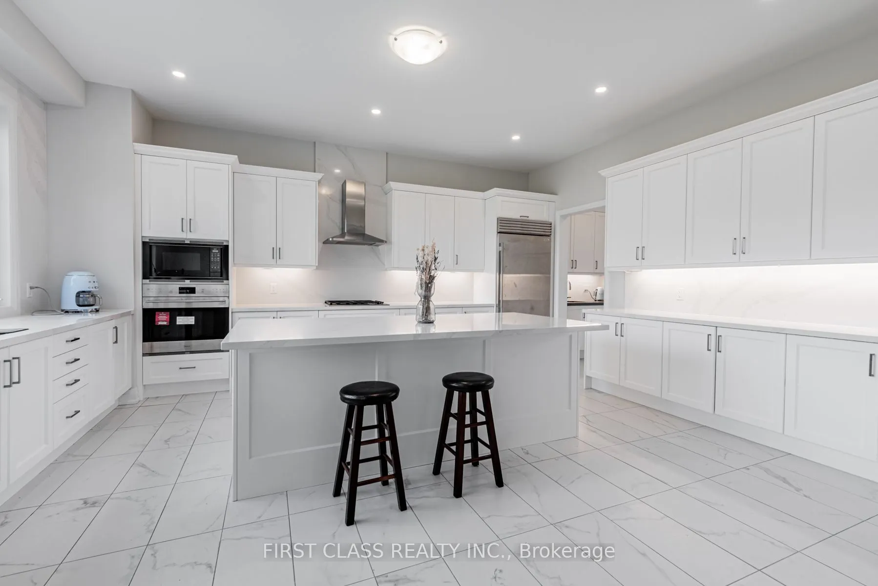 15 Kenneth Campbell Court