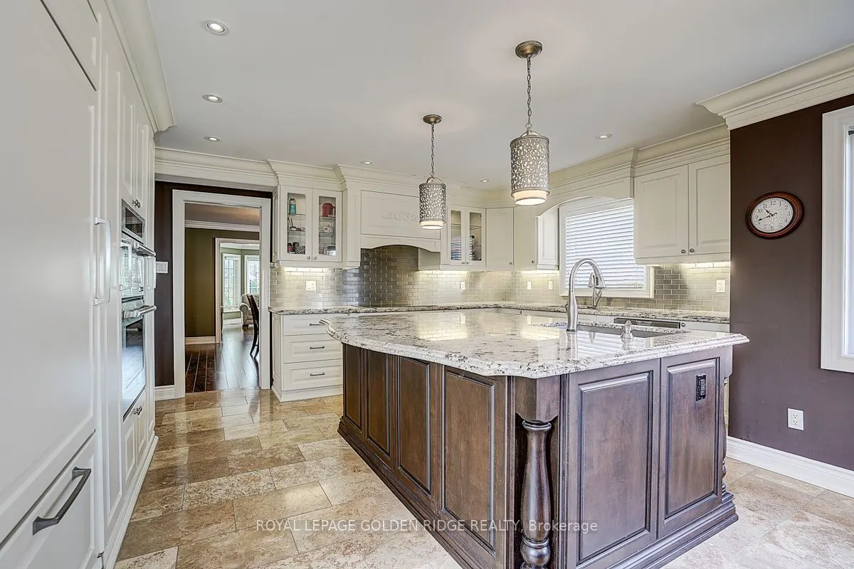725 Exceller Circle
