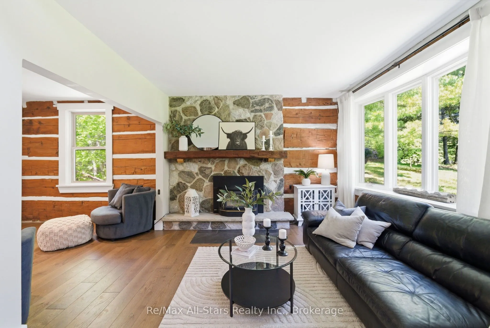 24 The Pines Lane