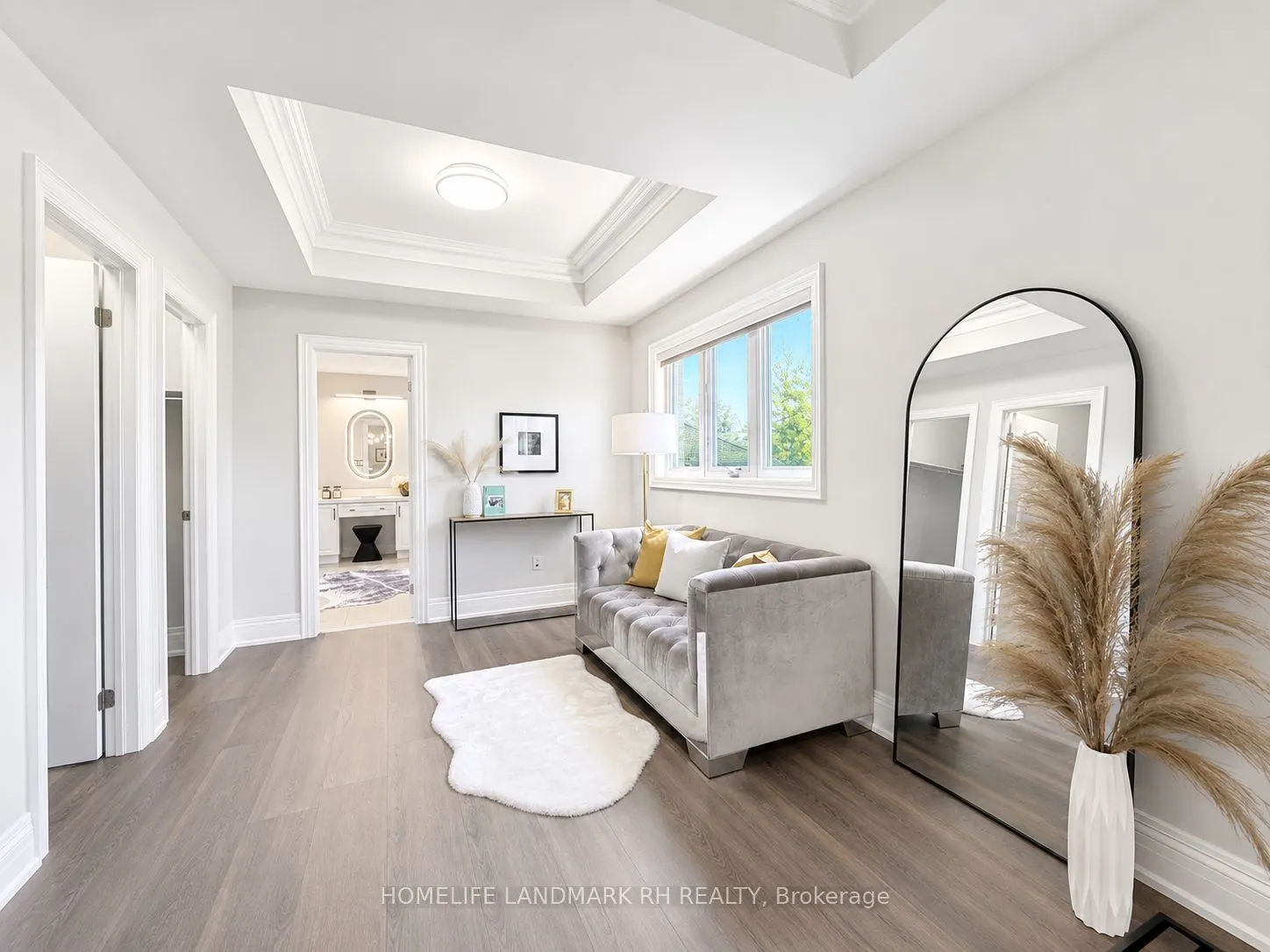 385 Kennedy Street W