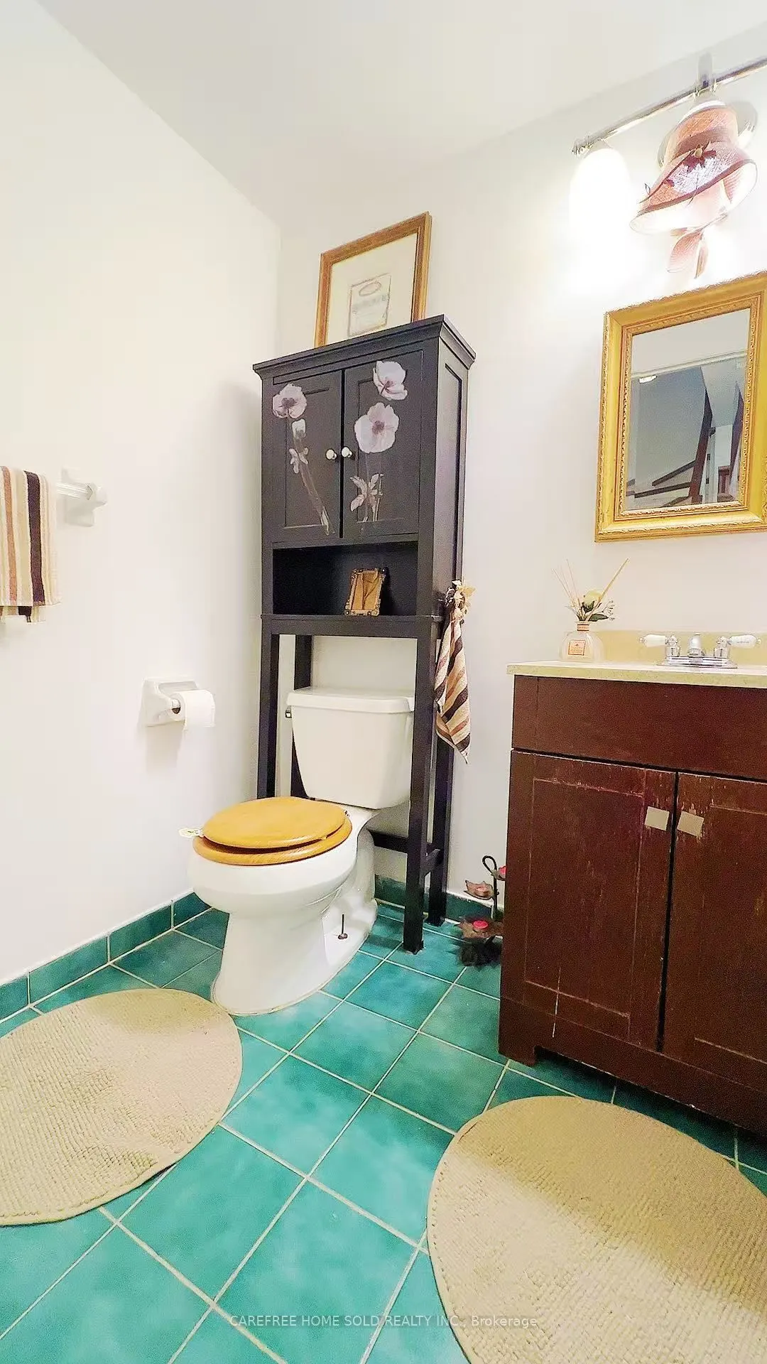 151 Townsgate Drive #8