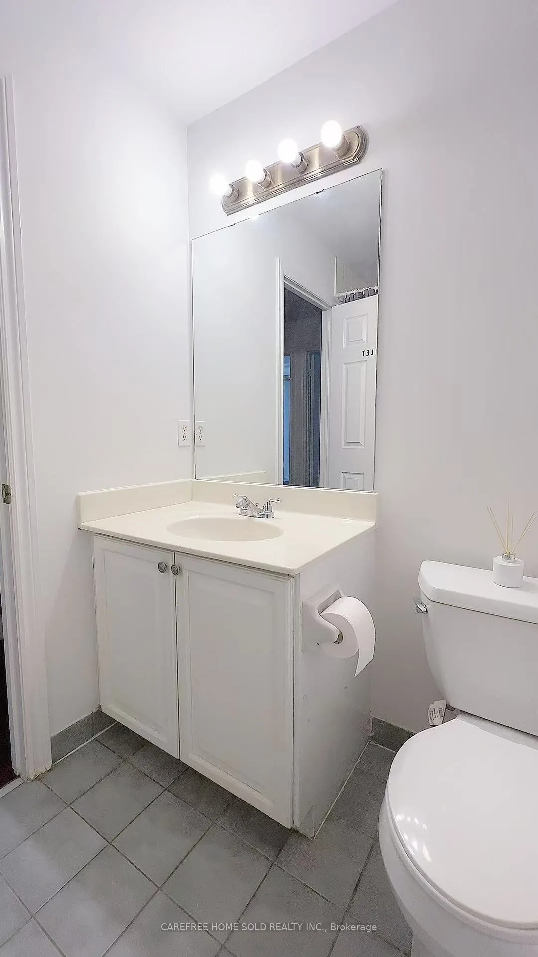 151 Townsgate Drive #8