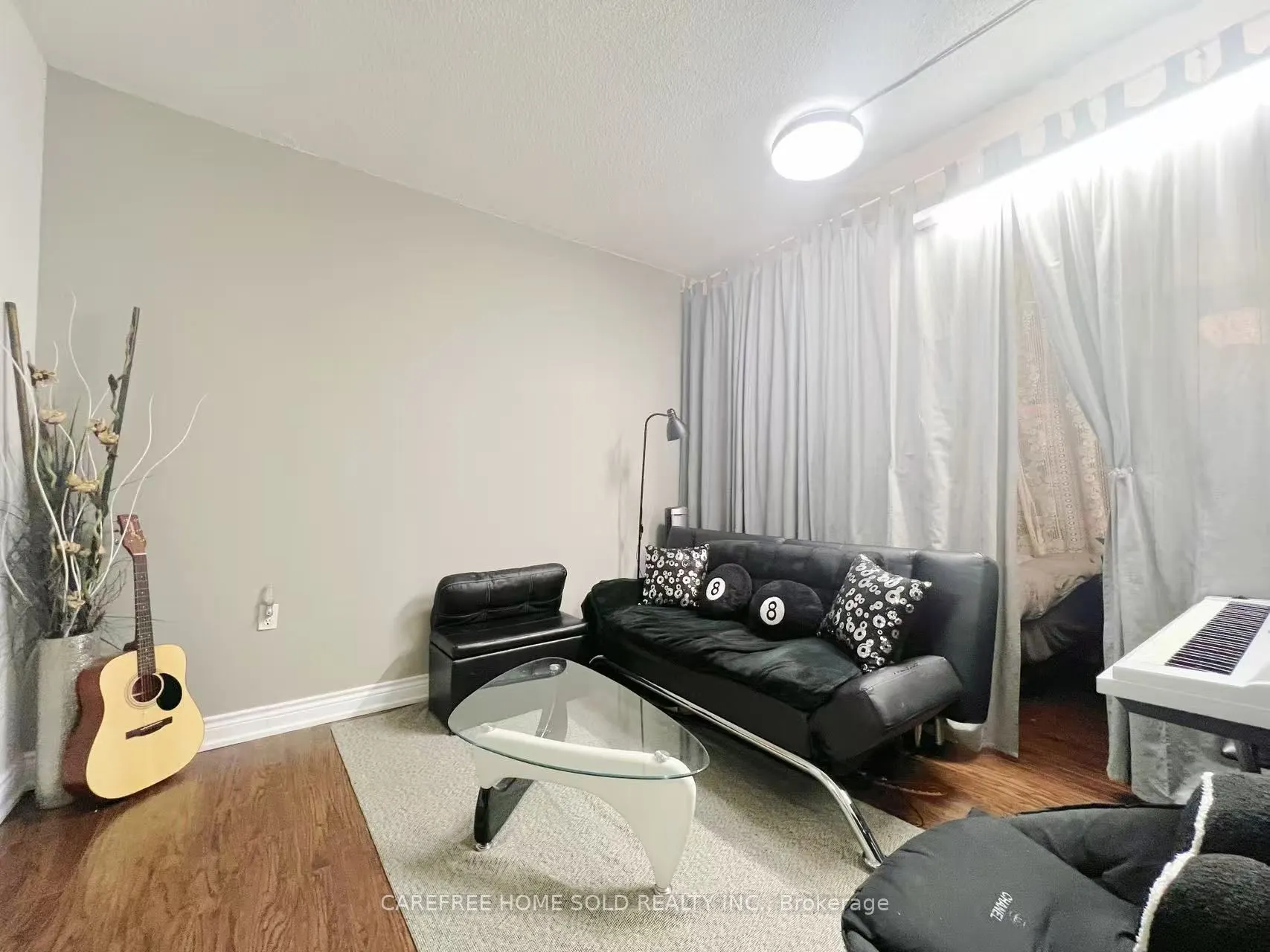 151 Townsgate Drive #8