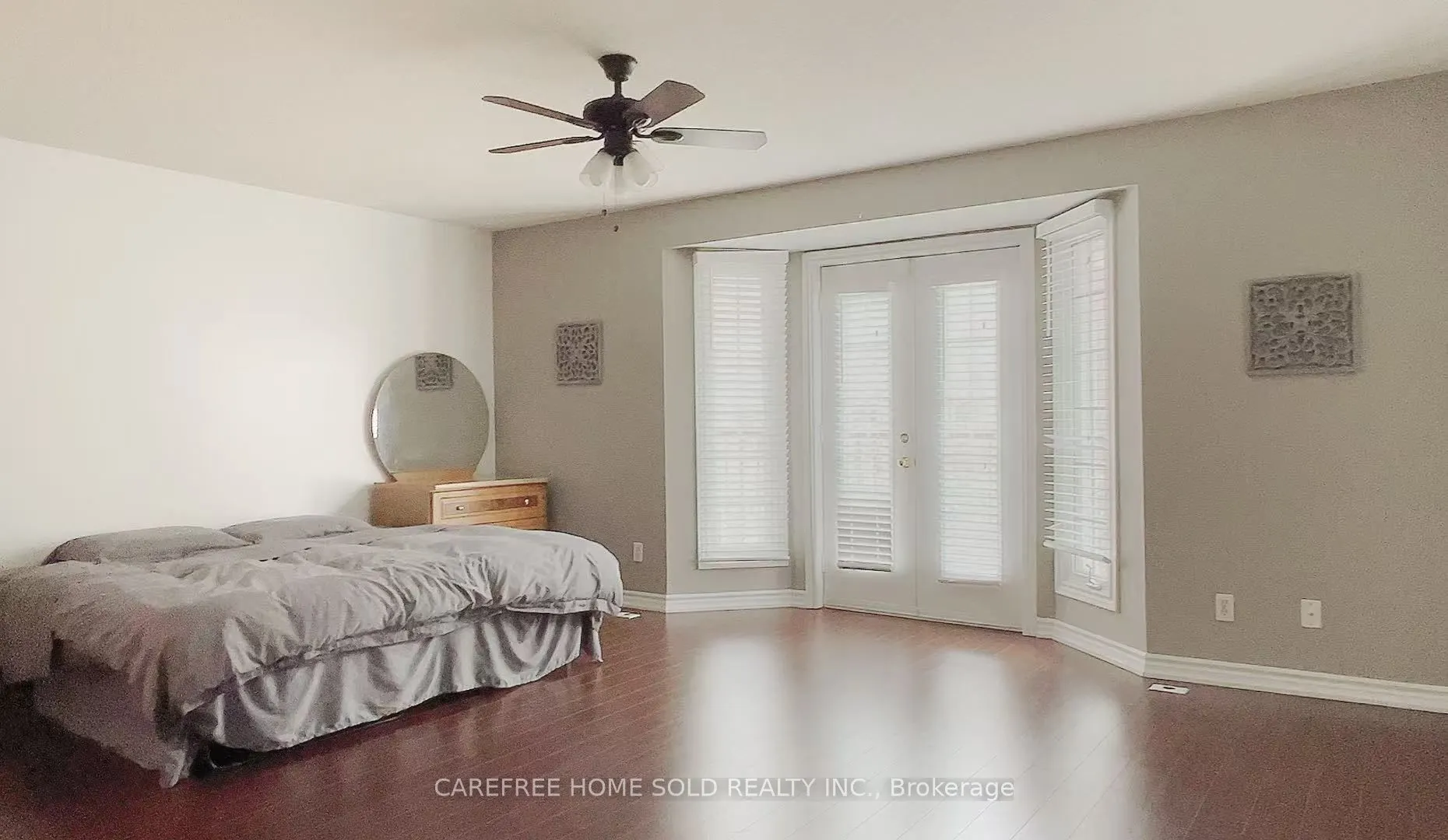 151 Townsgate Drive #8