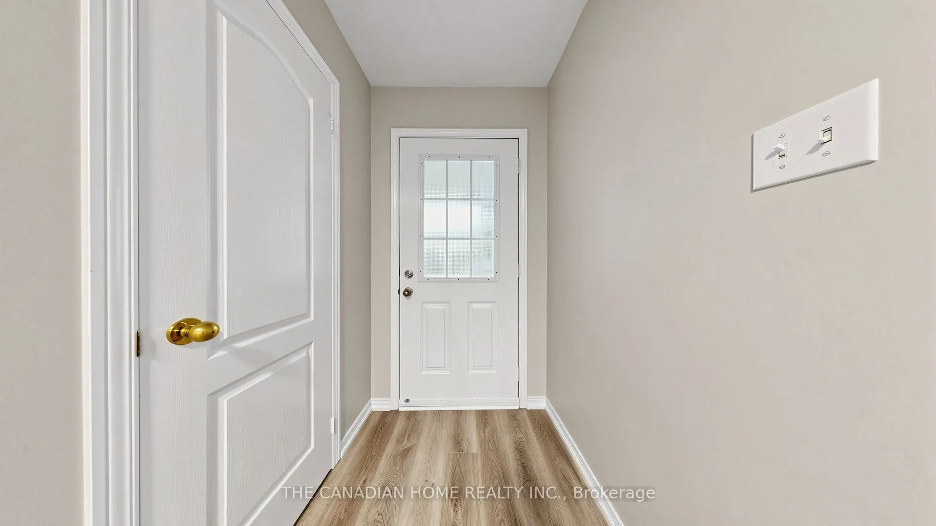 31 Laurendale Avenue