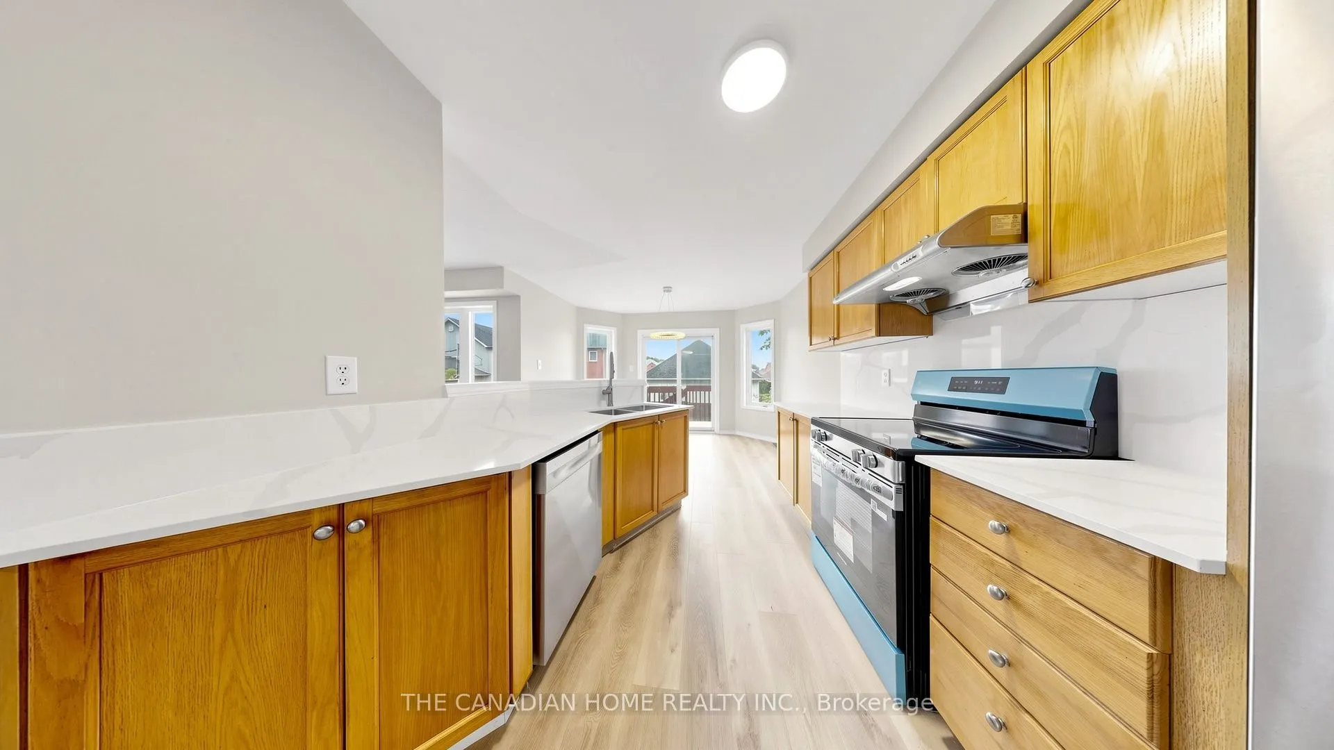 31 Laurendale Avenue